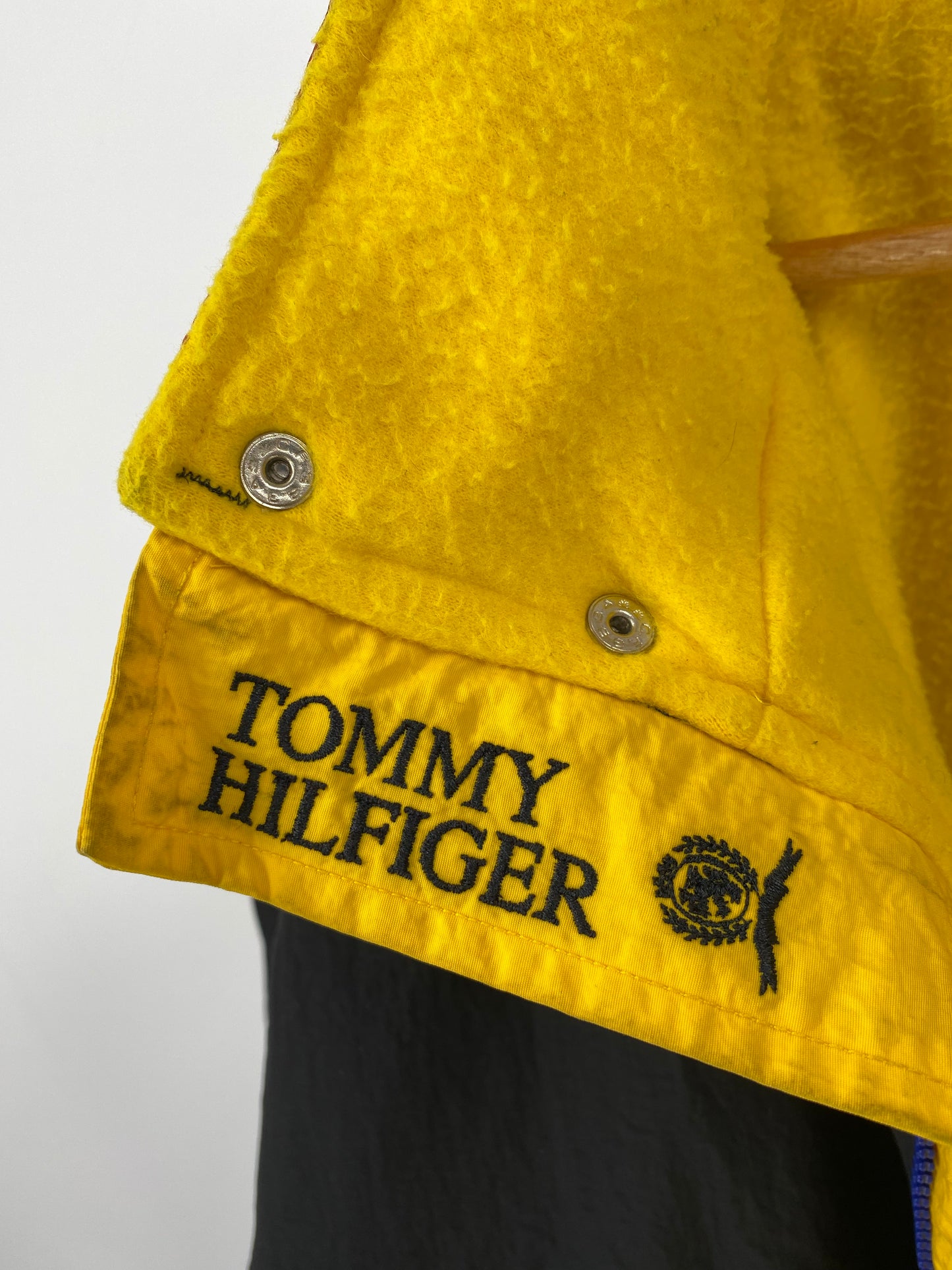 90’s TOMMY HILFIGER Size XL Nylon Outerwear / K4380