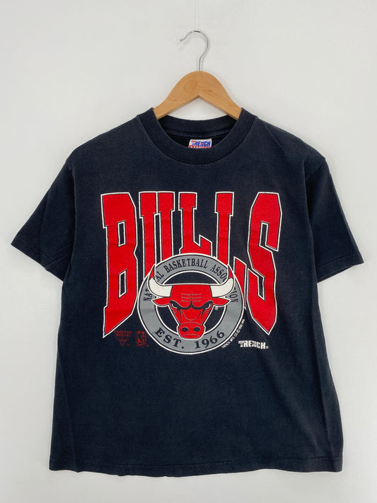 1990 CHICAGO BULLS Made in USA Size M Vintage NBA T-Shirt / A5448