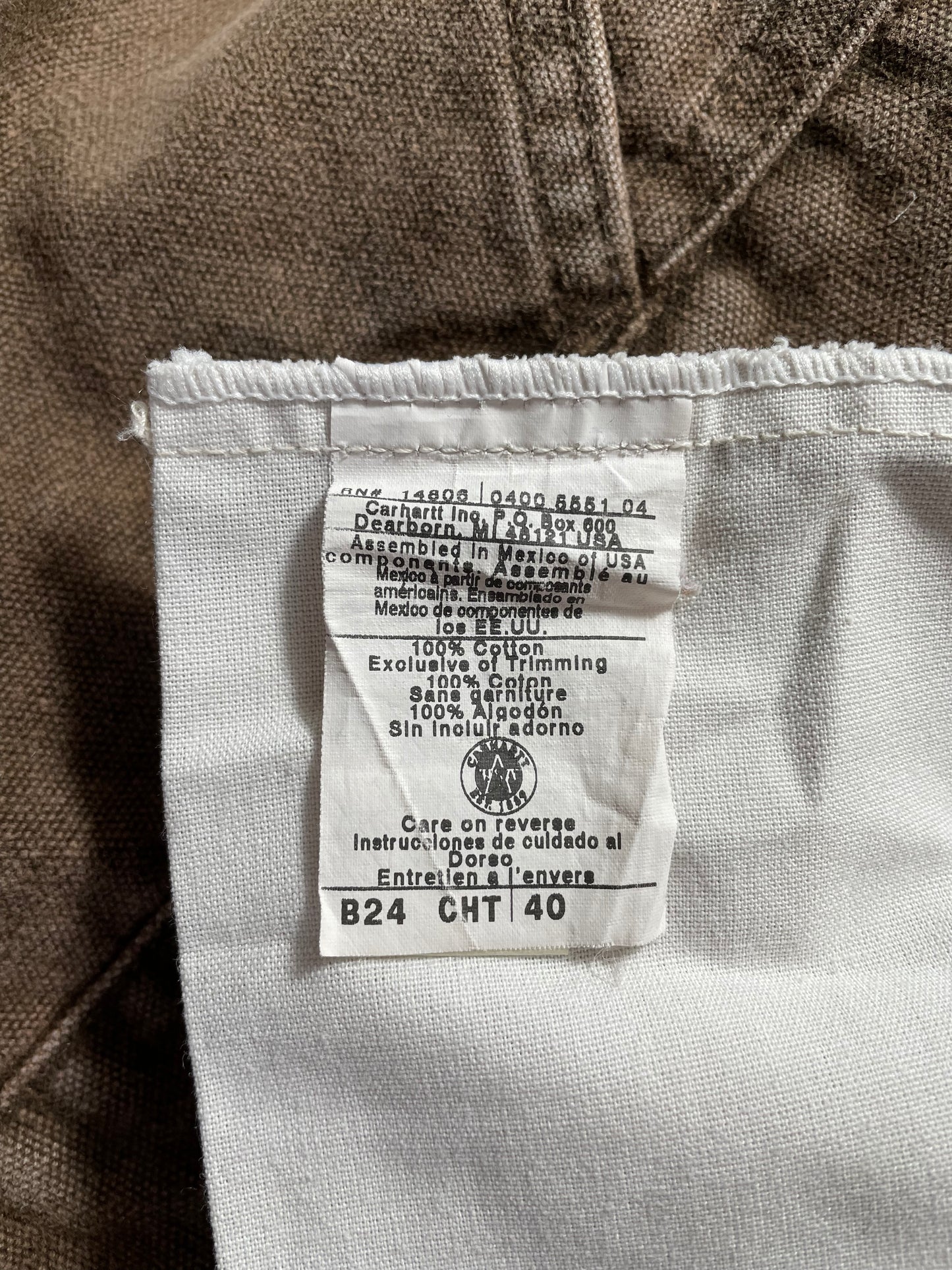 Vintage CARHARTT Size W38xL8 Duck Short-Pants / A1088