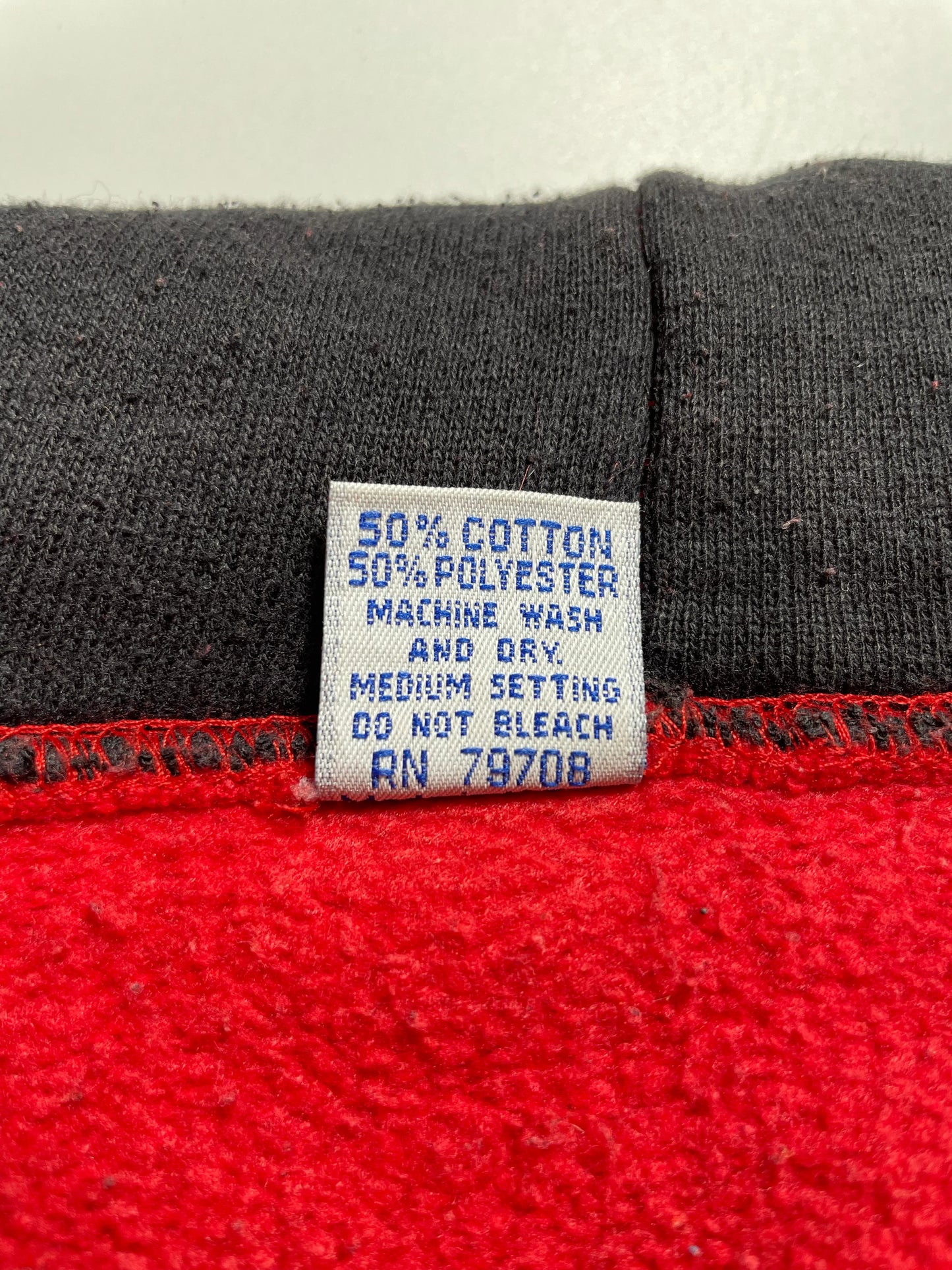 90’s CHICAGO BULLS Size L NBA Hoodie Sweat shirt / E2301S