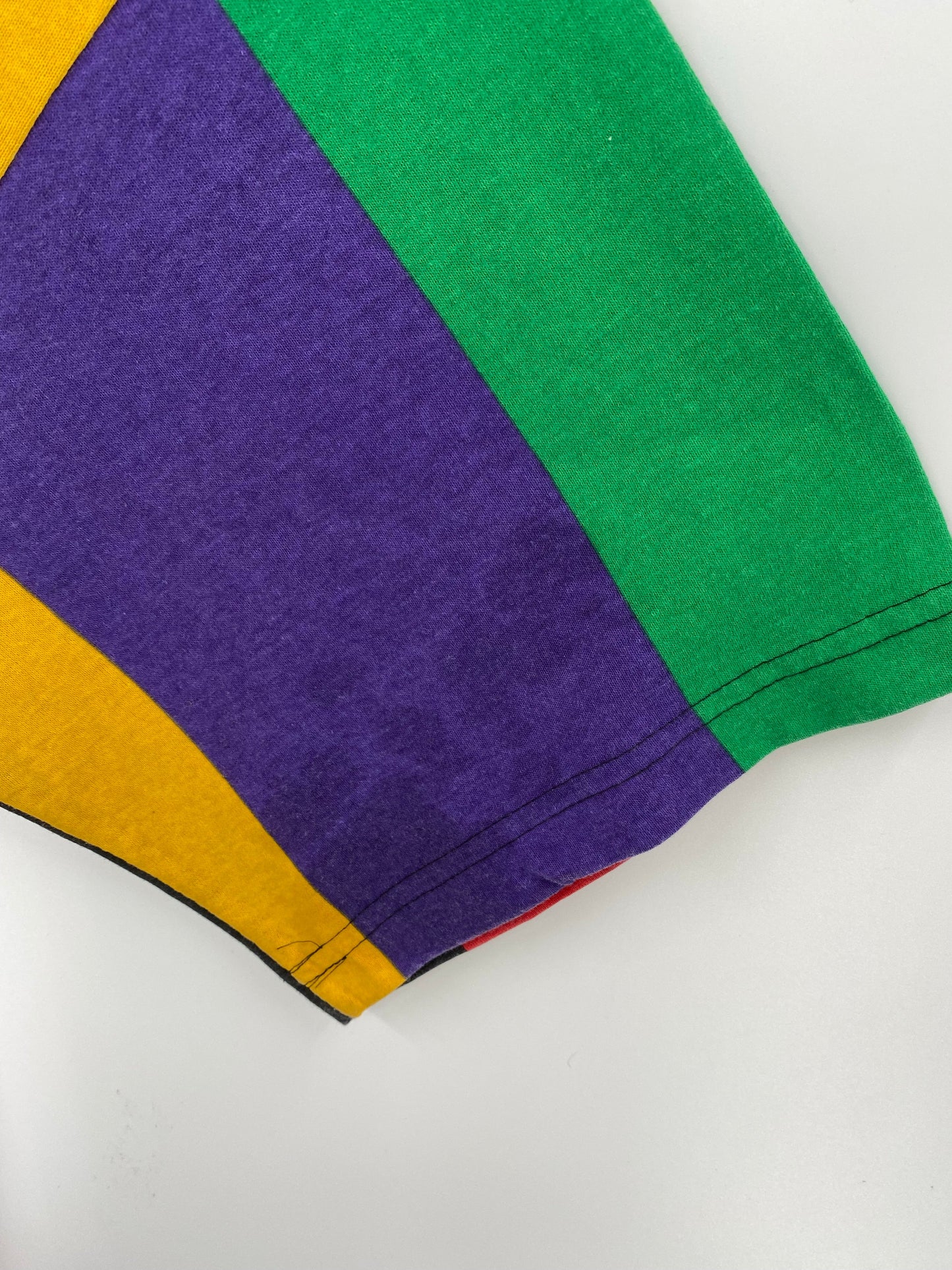 90’s RAINBOW STRIPED Made in USA Size L Vintage T-Shirt / A7318