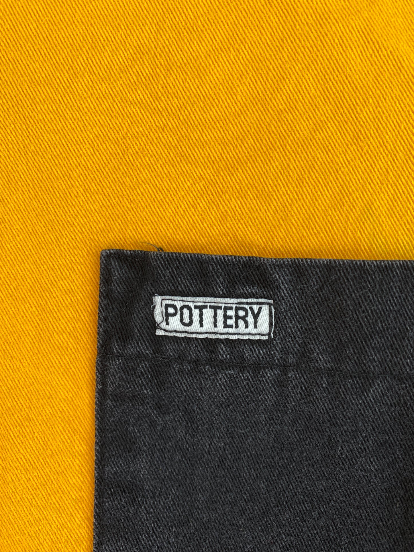 90’s POTTERY Made in USA Size L Vintage Button Down Sweat-Shirt / E3684S