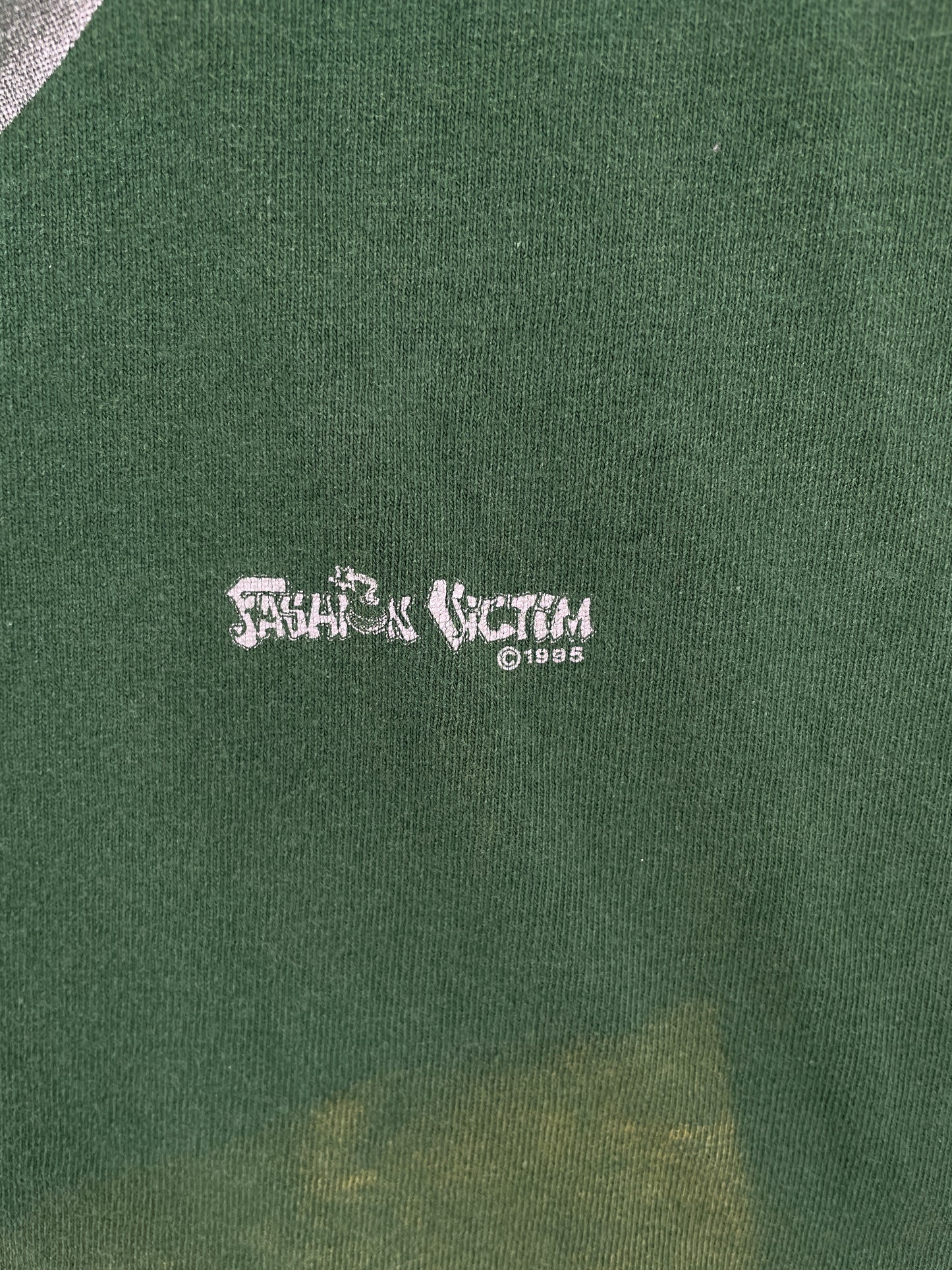 1995 FASHION VICTIM Made in USA Size M Vintage T-Shirt / A7803