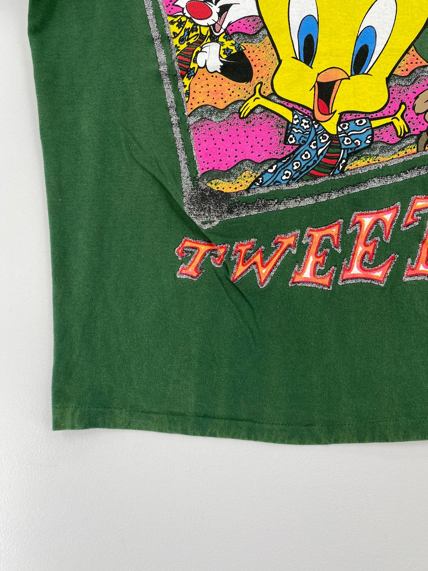 1995 LOONEY TUNES TWEETY Size No Tag(Approx.L) Vintage T-Shirt / E3848T
