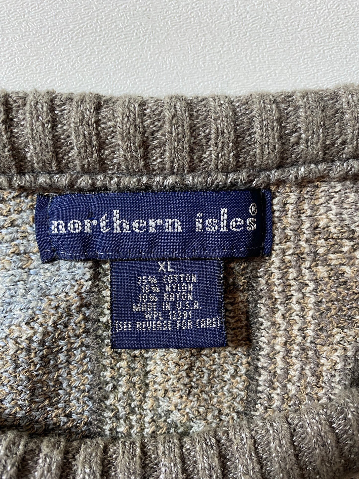 Vintage 3D COOGI- Style Made in USA Size XL Knit Sweater / K8442