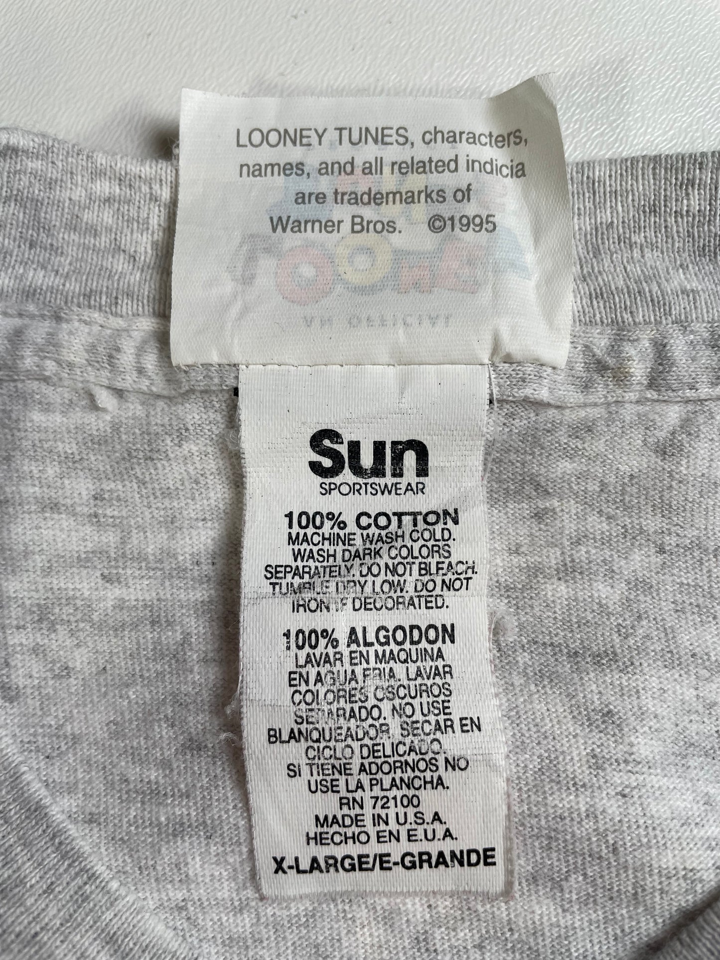 1995 LOONEY TUNES TAZ HALLOWEEN Made in USA Size XL Vintage T-Shirt / A2160