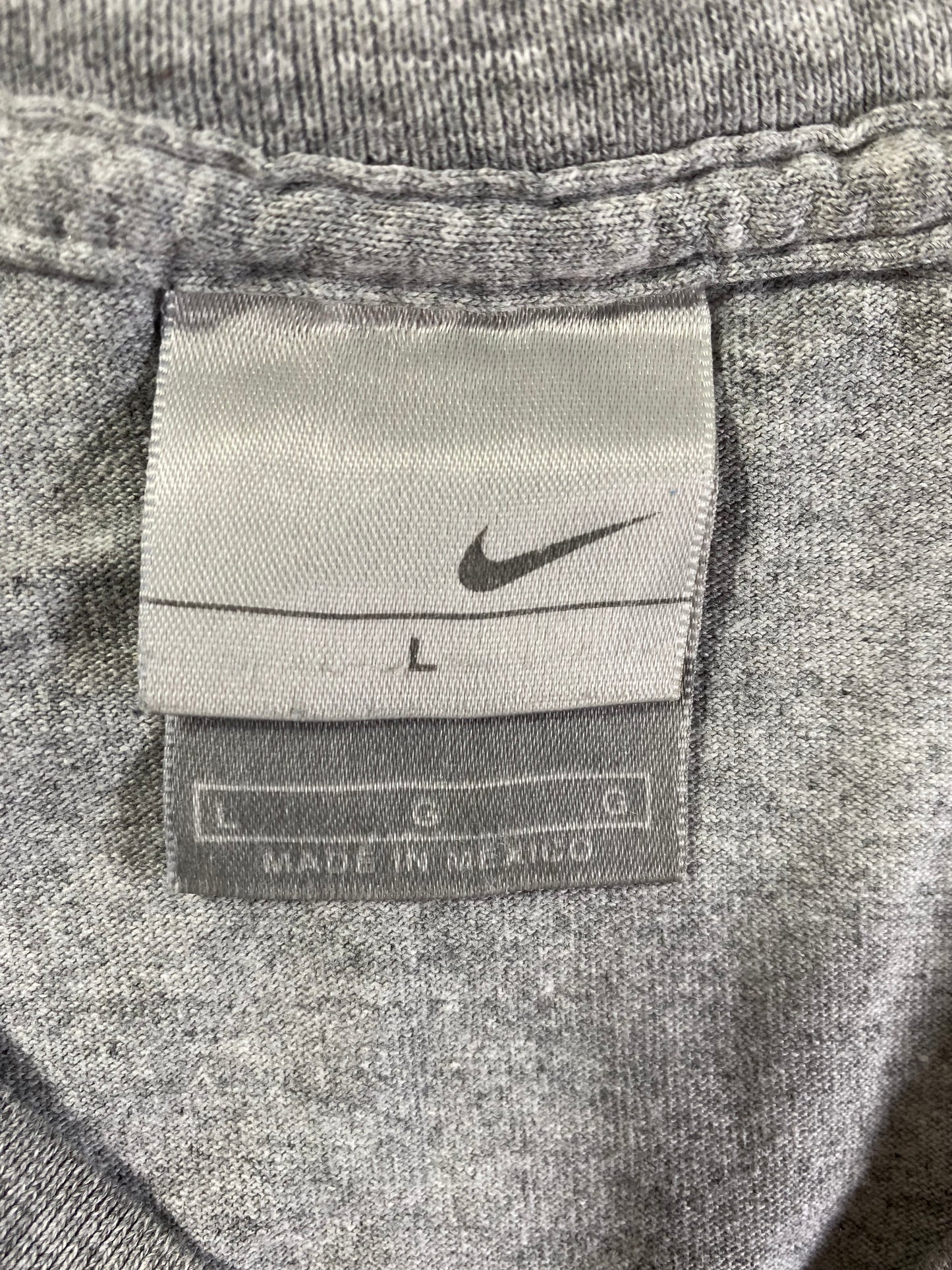 00’ NIKE MINI SWOOSH Size L Vintage T-shirt / A493