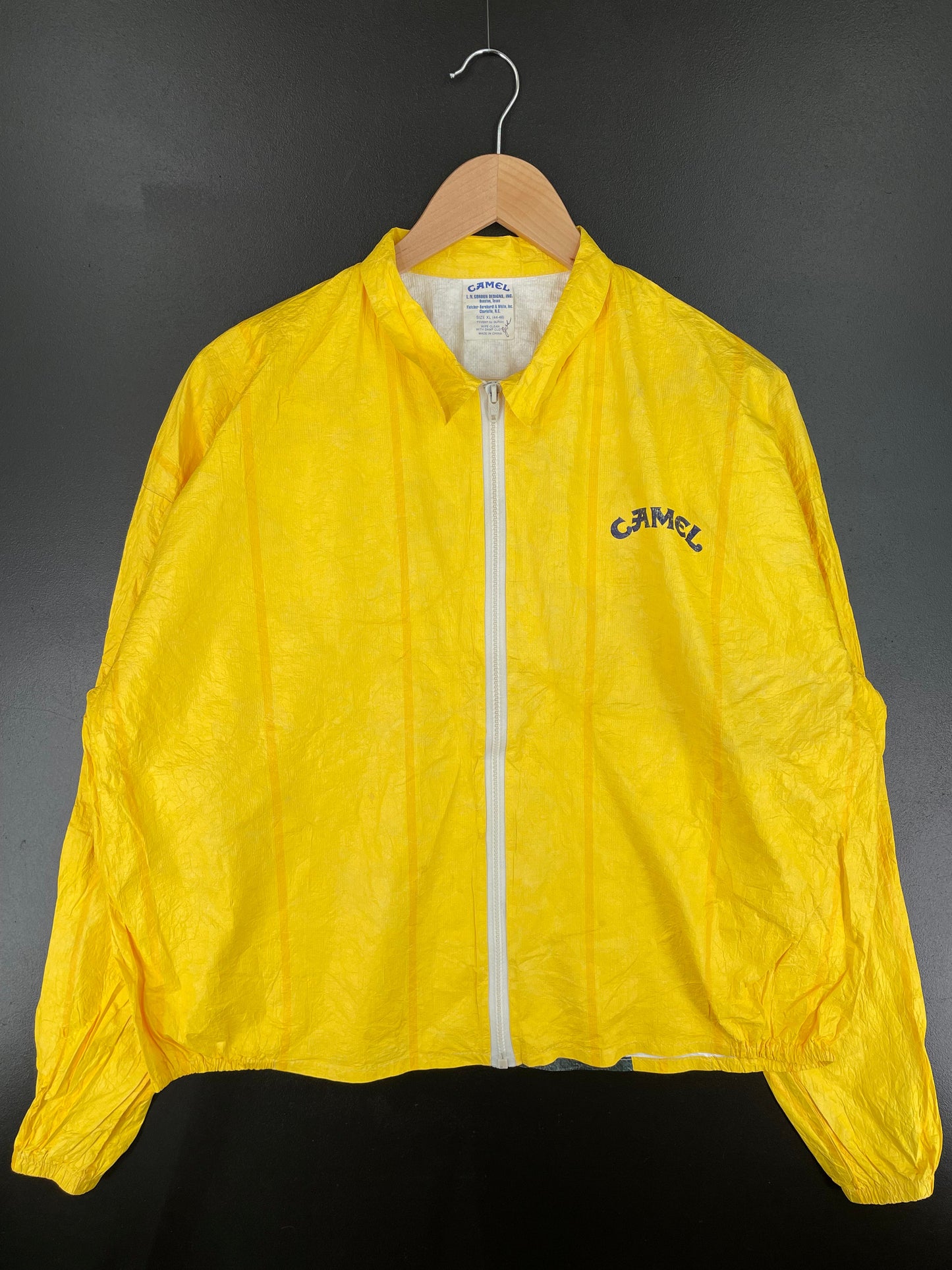 1992 CAMEL Size XL Vintage Paper Nylon Jacket / E1479N