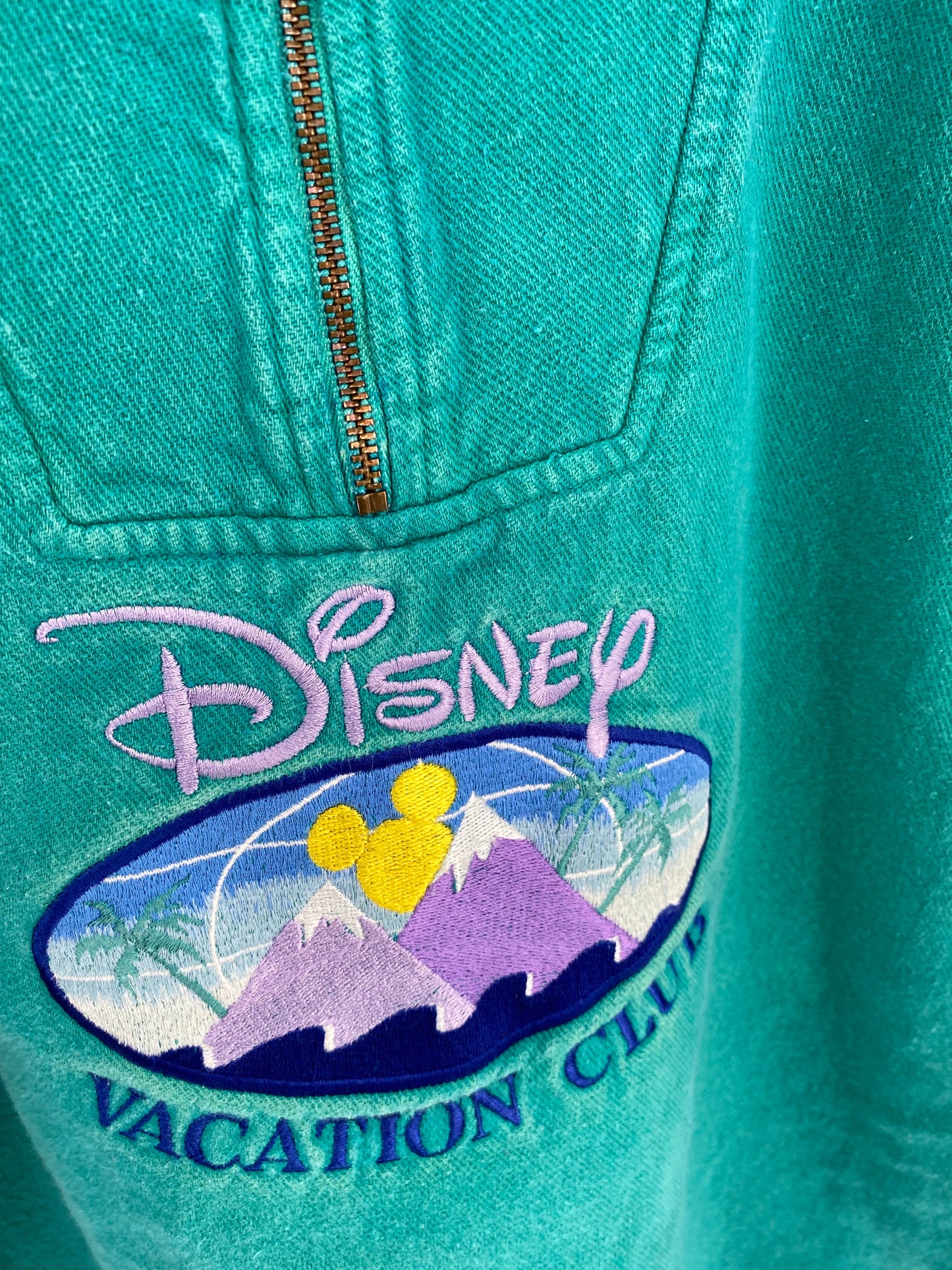 90’s DISNEY VACATION CLUB Made in USA Size L-XL Vintage Cotton Jacket / A9571