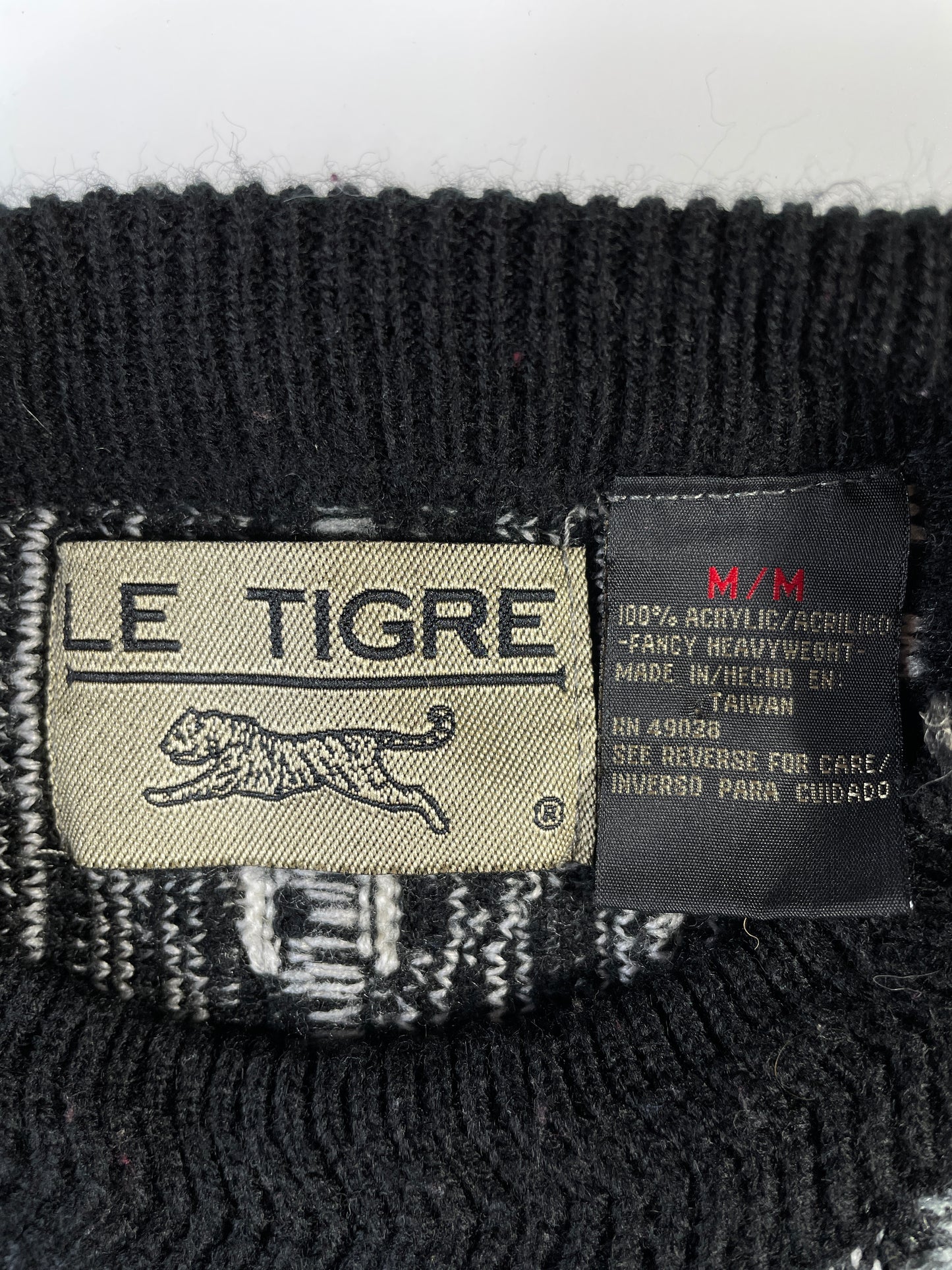 Vintage 3D COOGI- Style Size M Knit Sweater / A7963