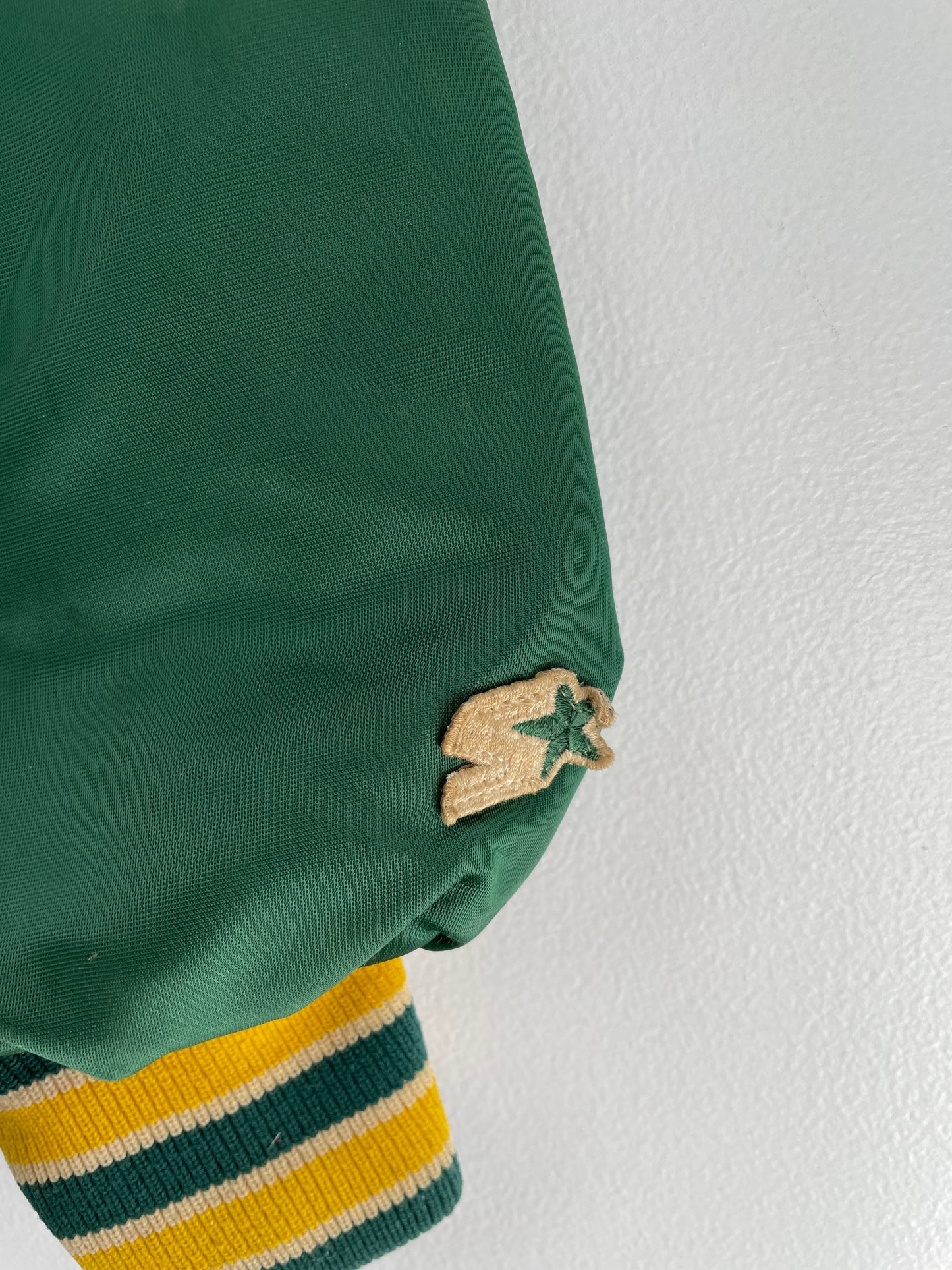 90's STARTER x OAKLAND ATHLETICS Made in USA Size XL Vintage MLB Padded Nylon Jacket / E5049J