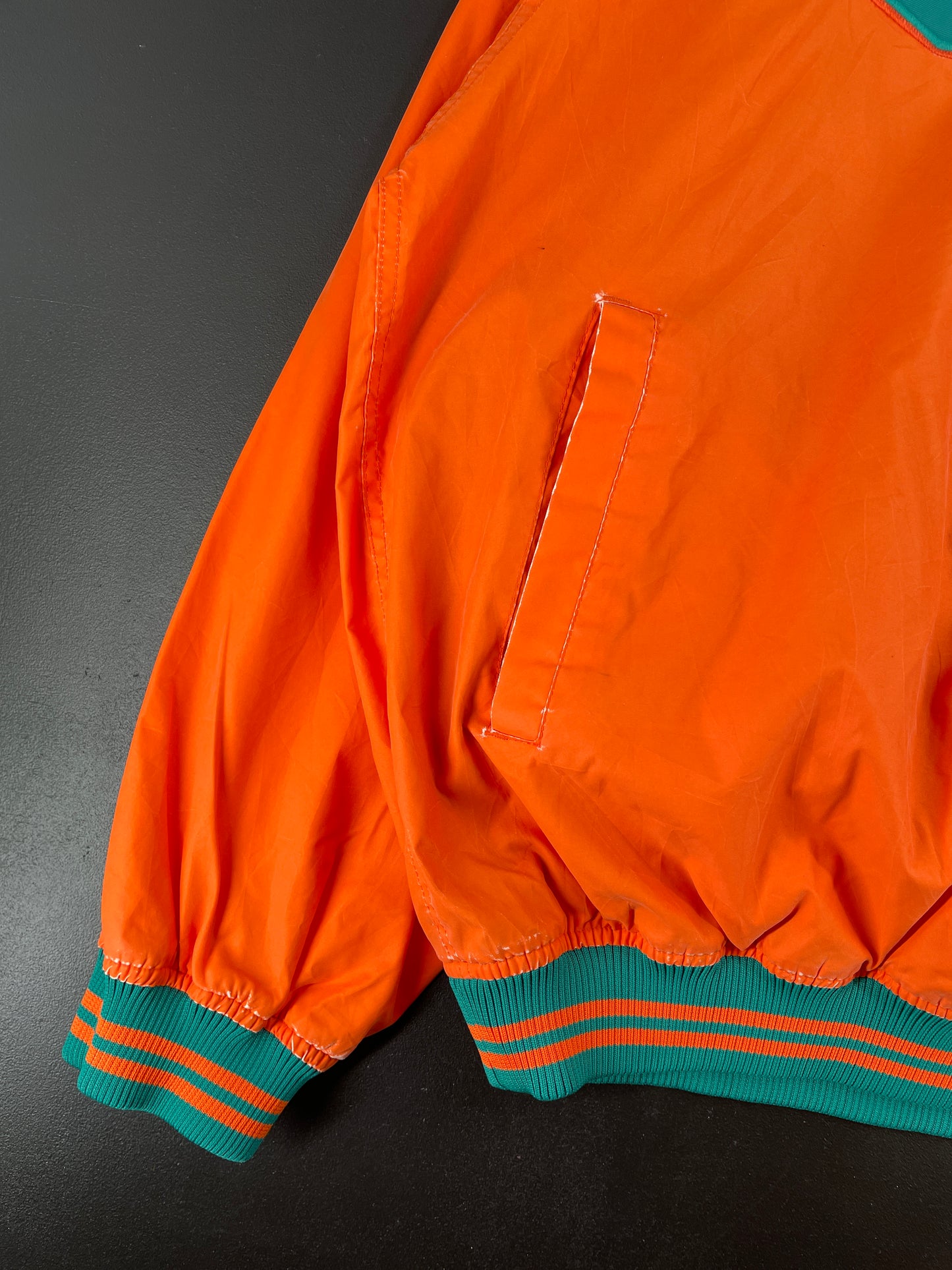 Vintage MIAMI DOLPHINS Size XL Vintage NFL Nylon Jacket / E3225N