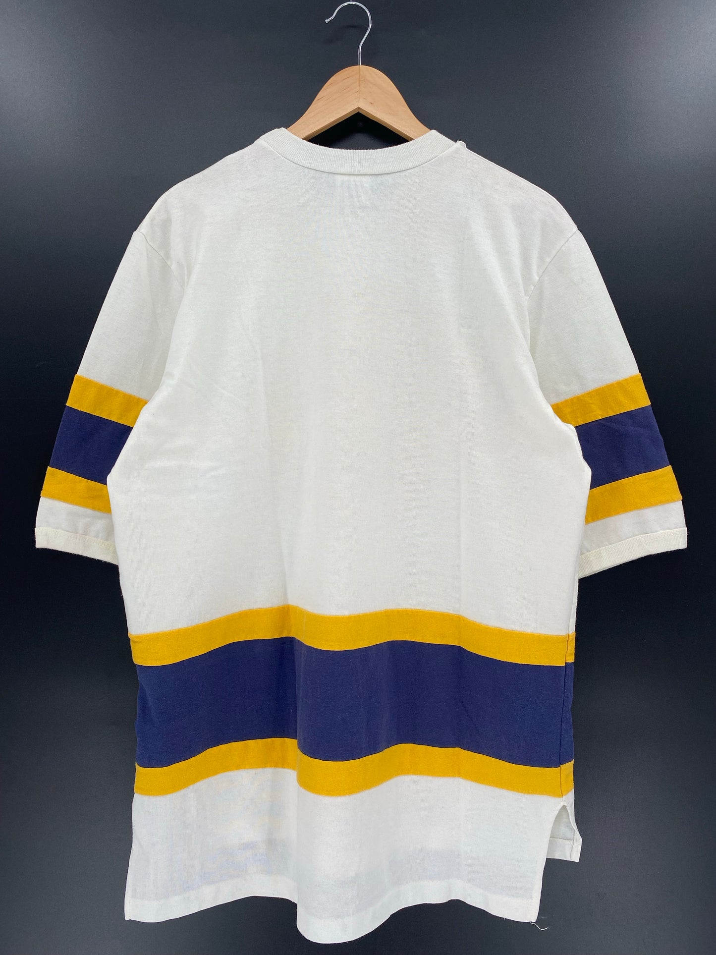 90’s THE UNIVERSITY OF MICHIGAN FOOTBALL Made in USA Size XL Vintage T-Shirts / K4883