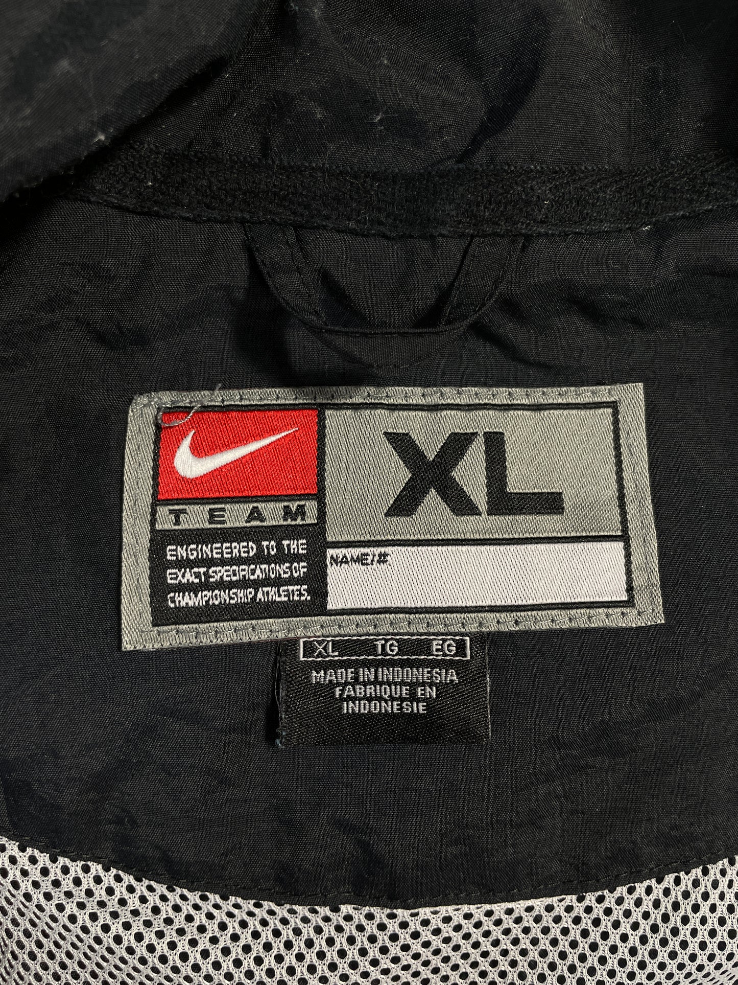 00' NIKE Size XL Vintage Nylon Jacket / A8471