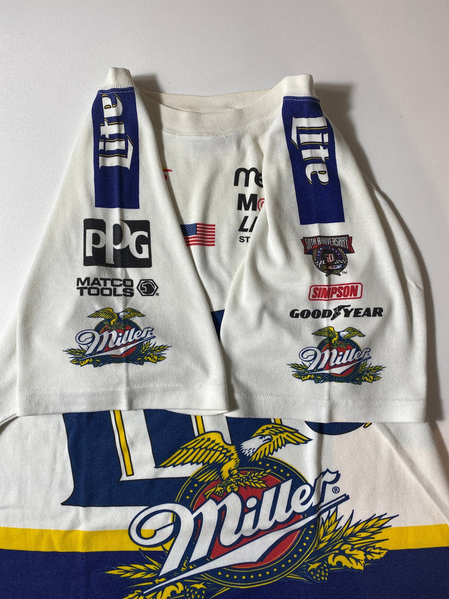 Vintage NASCAR MILLER LITE Made in USA Size L Racing T-shirt / A6472