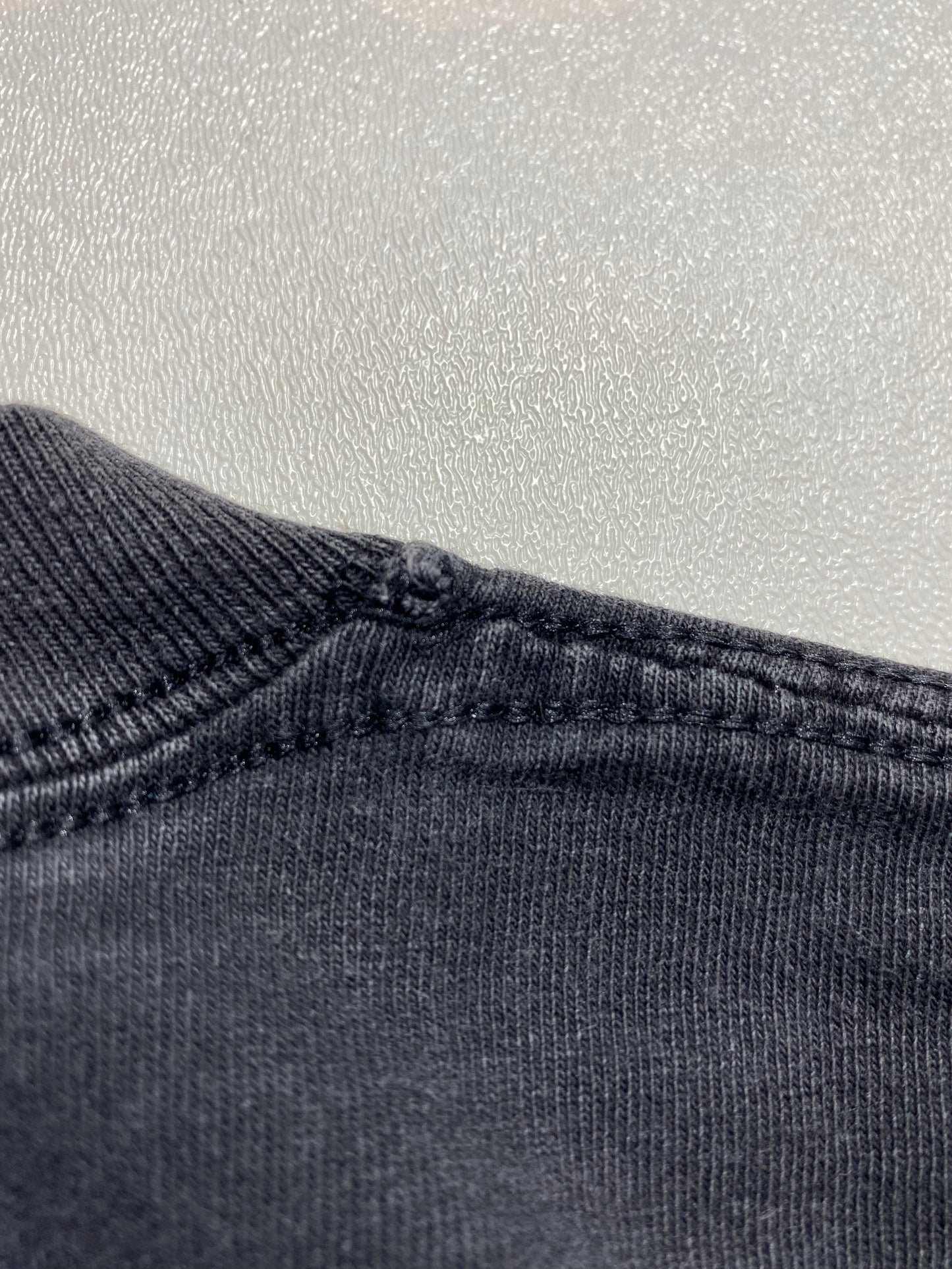 90’s IF YOU CAN READ THIS, PUT ME BACK ON MY BARSTOOL Size XL T-Shirt / E5923T