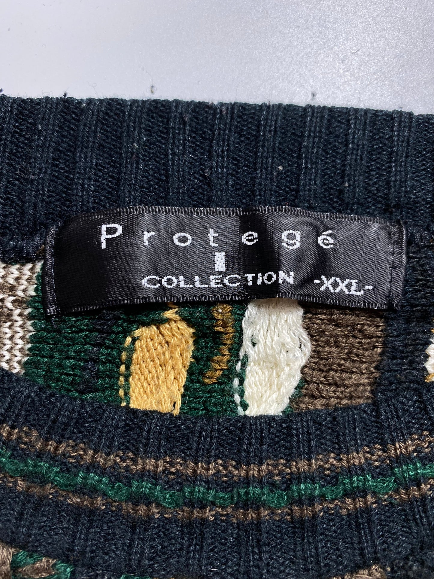 Vintage 3D COOGI- Style Made in USA Size XXL Knit Sweater / A8942