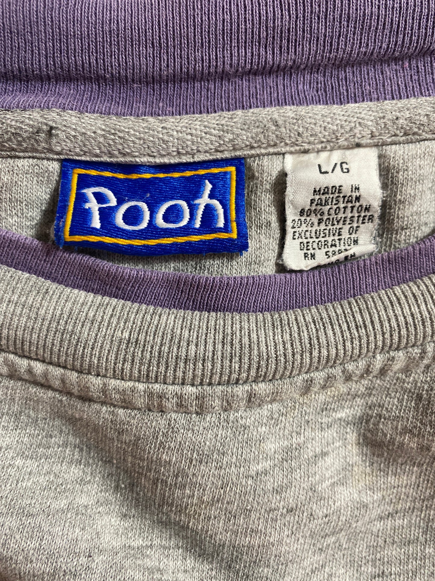 00’ DISNEY POOH Size L Vintage Sweat-shirt / A7901