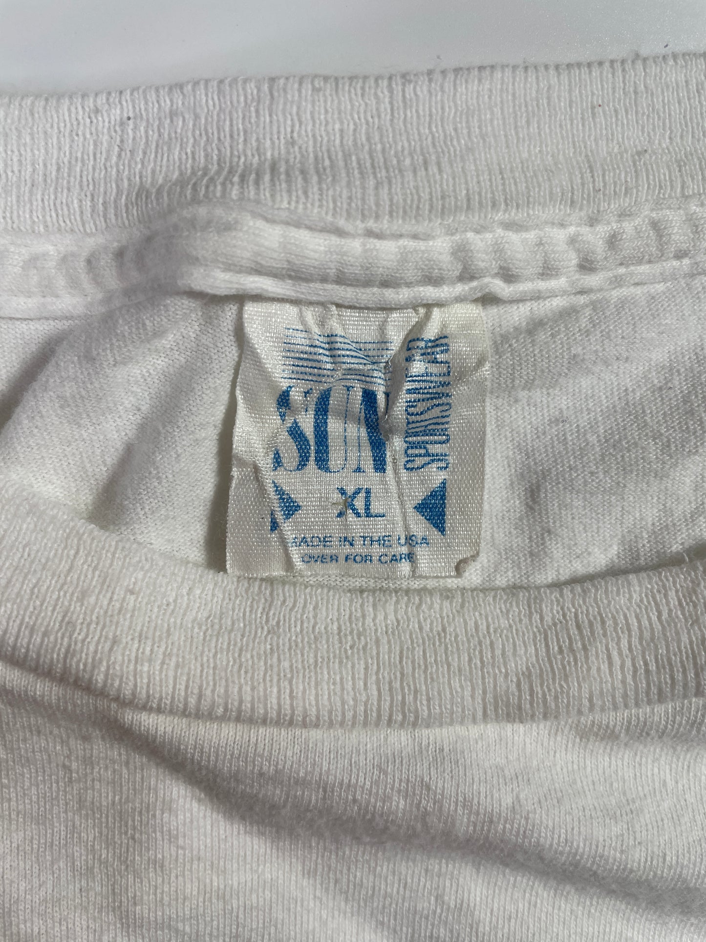 1993 DETROIT TIGERS x LOONEY TUNES BUGS BUNNY Made in USA Size XL Vintage MLB T-Shirt / E4709T