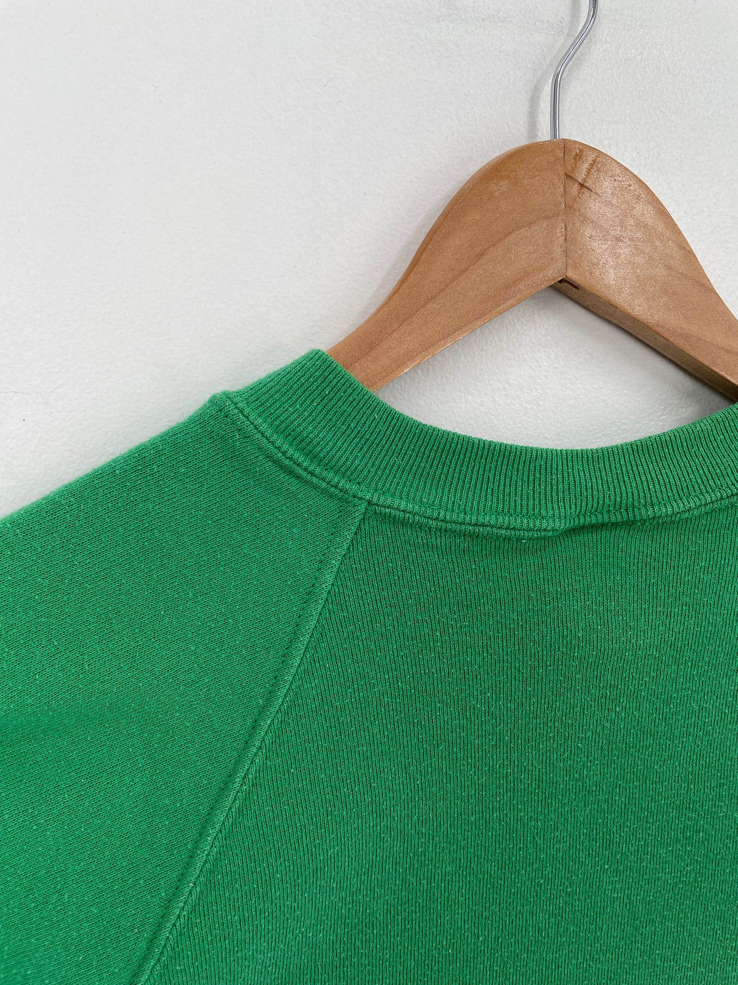 90's DISNEY MICKEY CHRISTMAS Made in USA Size L Vintage Sweat-shirt / E661