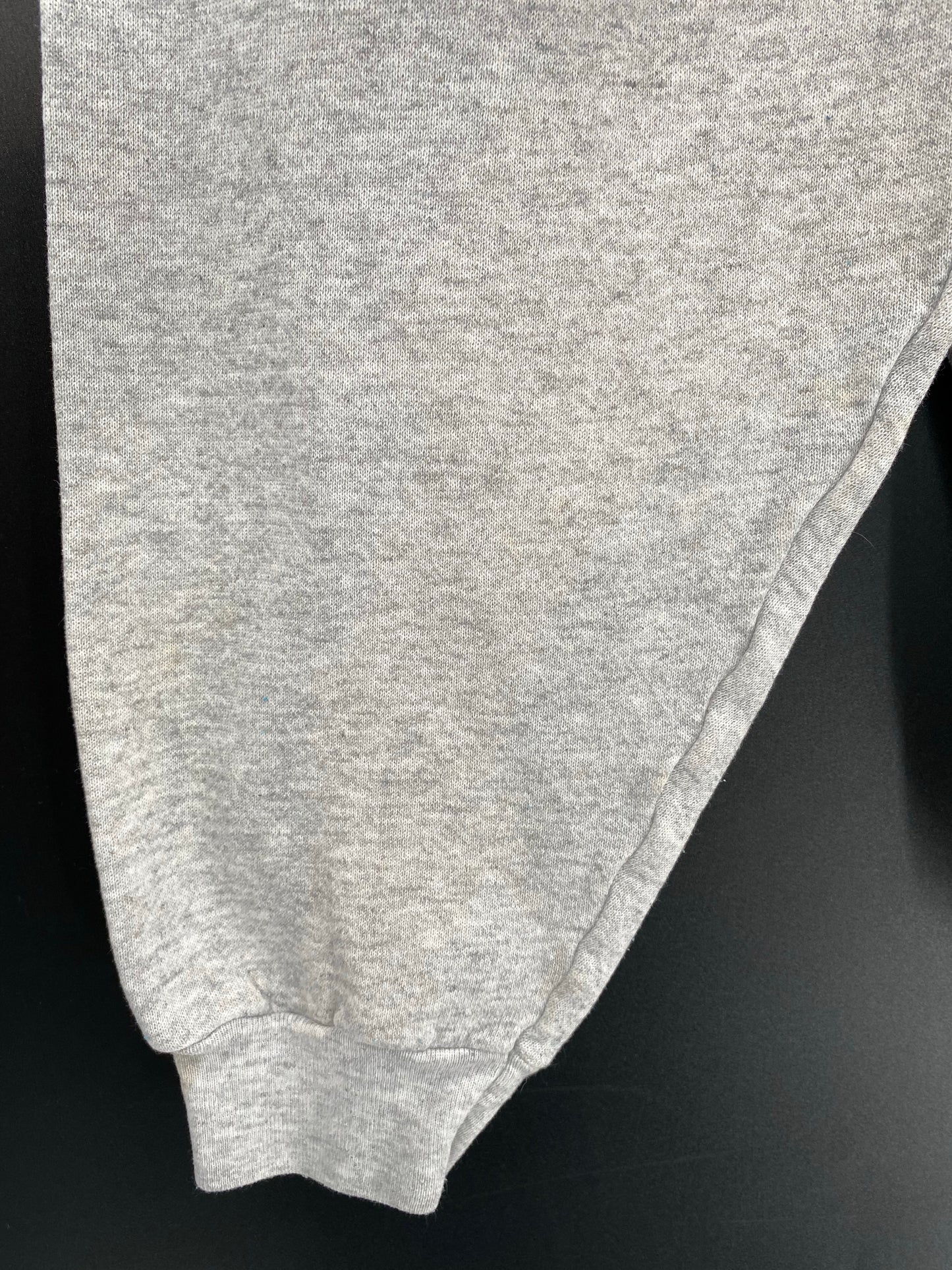 00’ DISNEY EEYORE  Size No tag (Approx.M-L) Vintage Sweat-Shirt /k5433