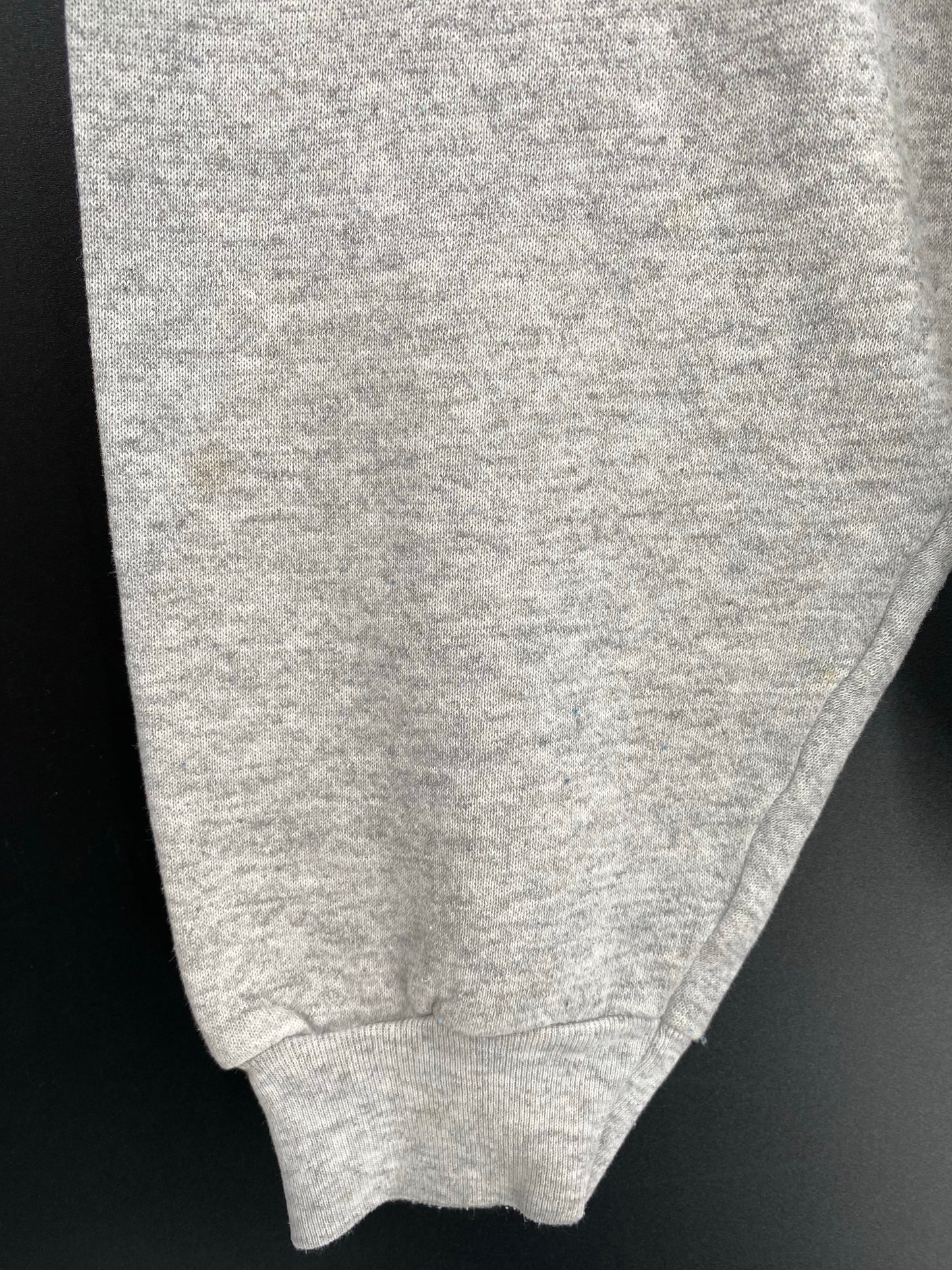 00’ DISNEY EEYORE  Size No tag (Approx.M-L) Vintage Sweat-Shirt /k5433