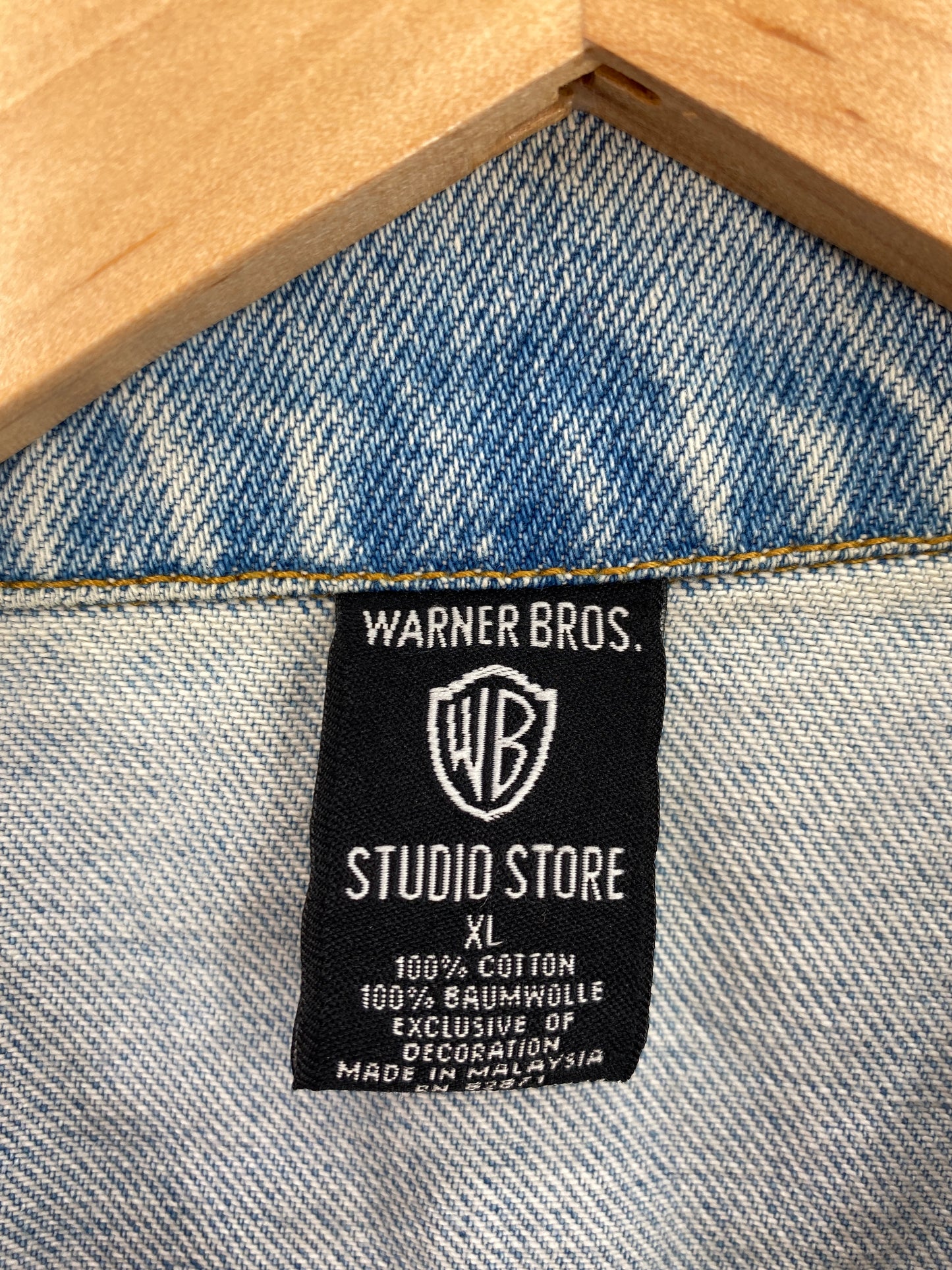 90’s WARNER BROS Size XL Vintage Denim Jacket / A5884