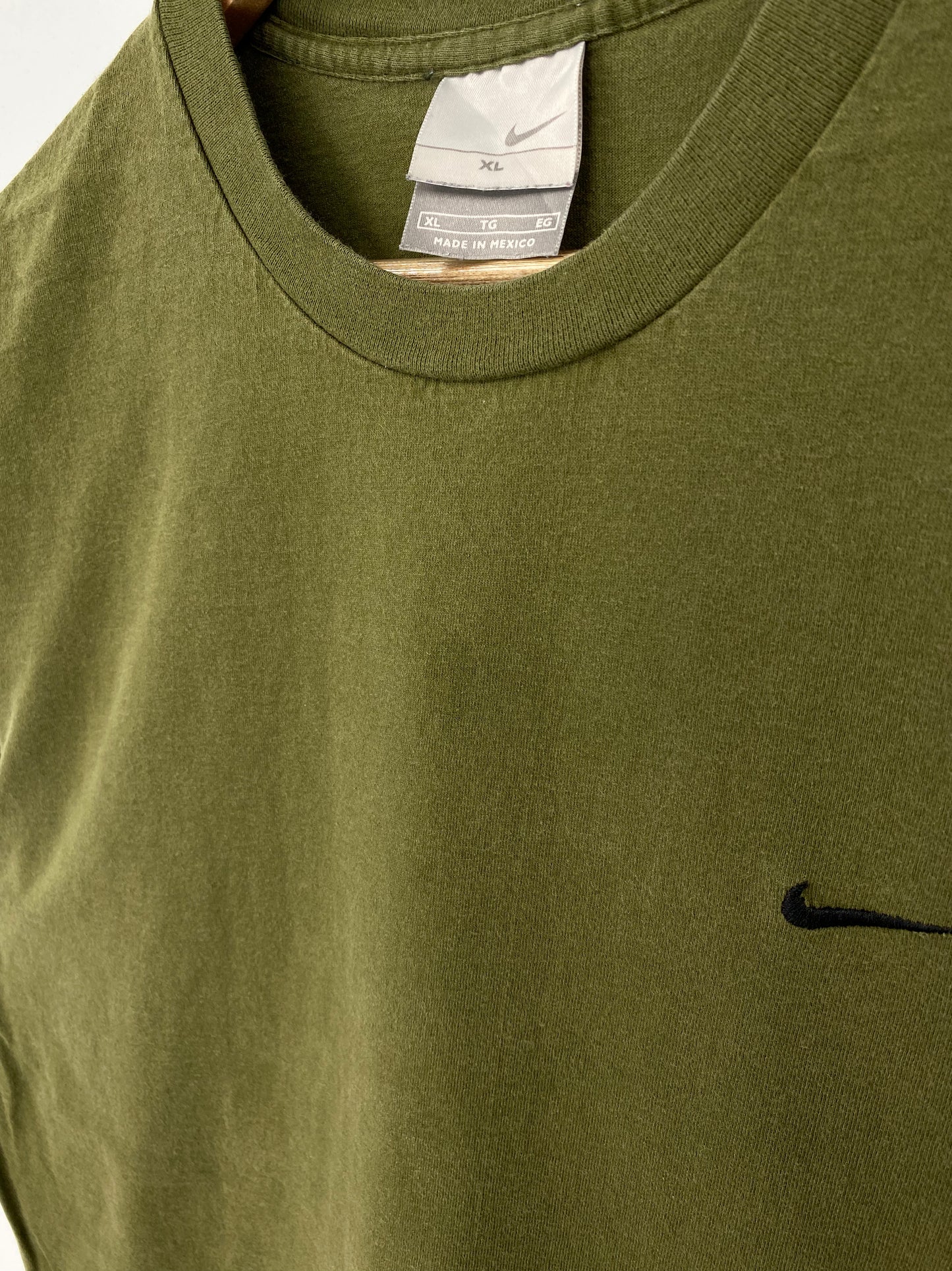 00’ NIKE MINI SWOOSH Size XL Vintage T-shirt / K9852