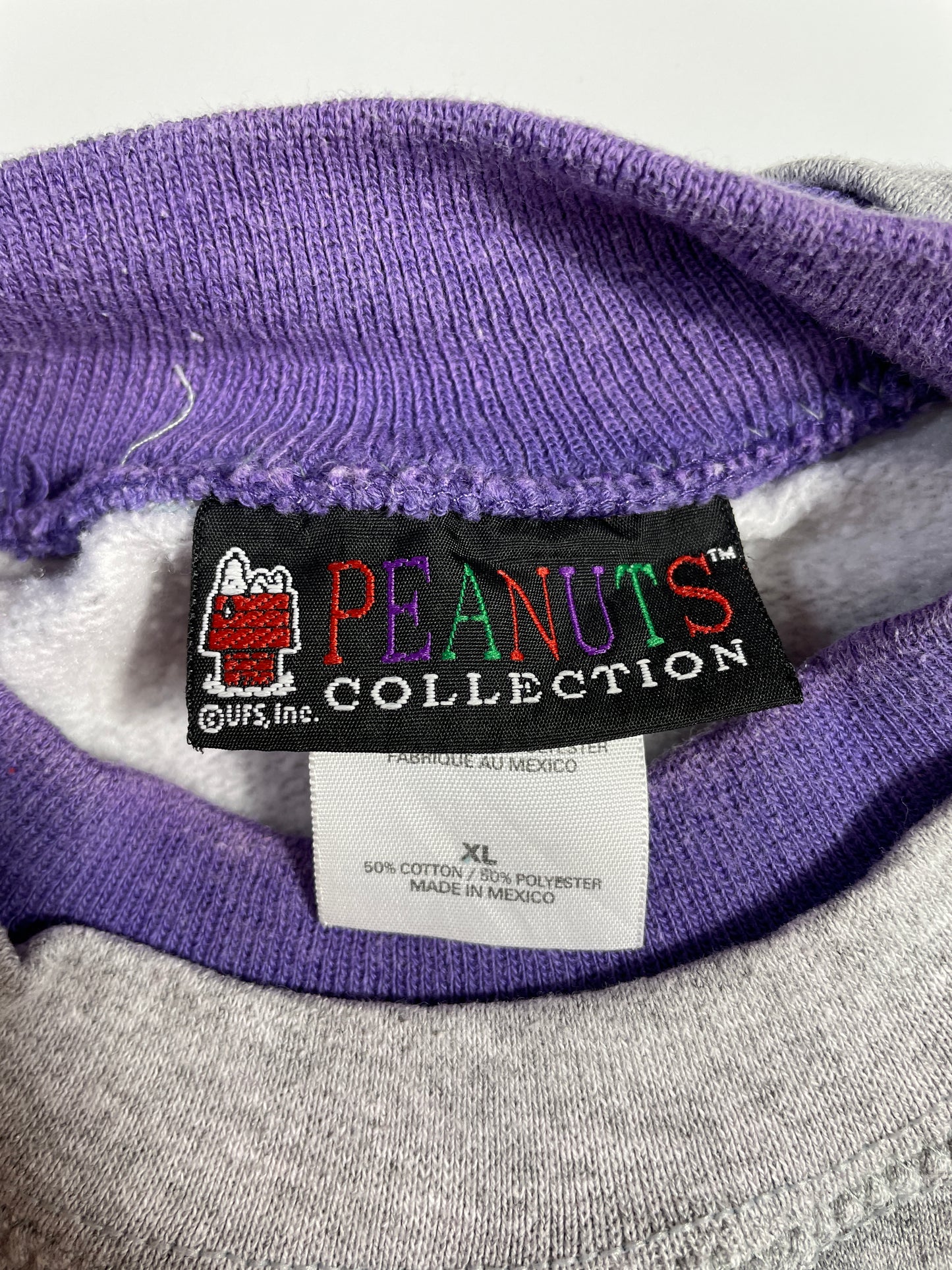 Vintage PEANUTS HALLOWEEN Size XL Sweat-shirt / A7338