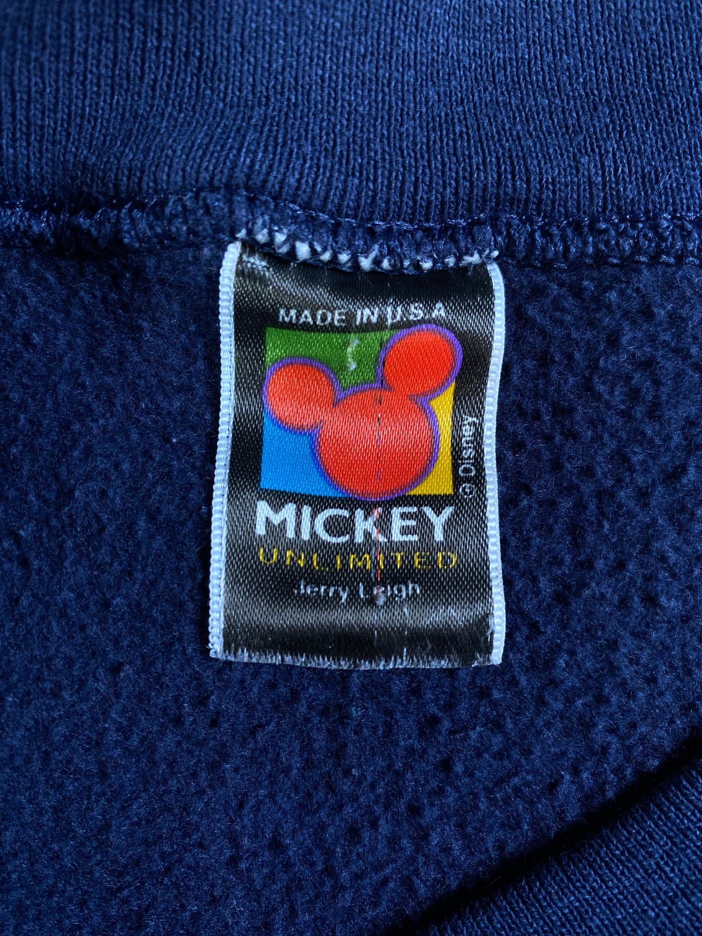 90's DISNEY MICKEY AND FRIENDS Made in USA Size Approx.XXL Vintage Sweat-shirt / E3007S