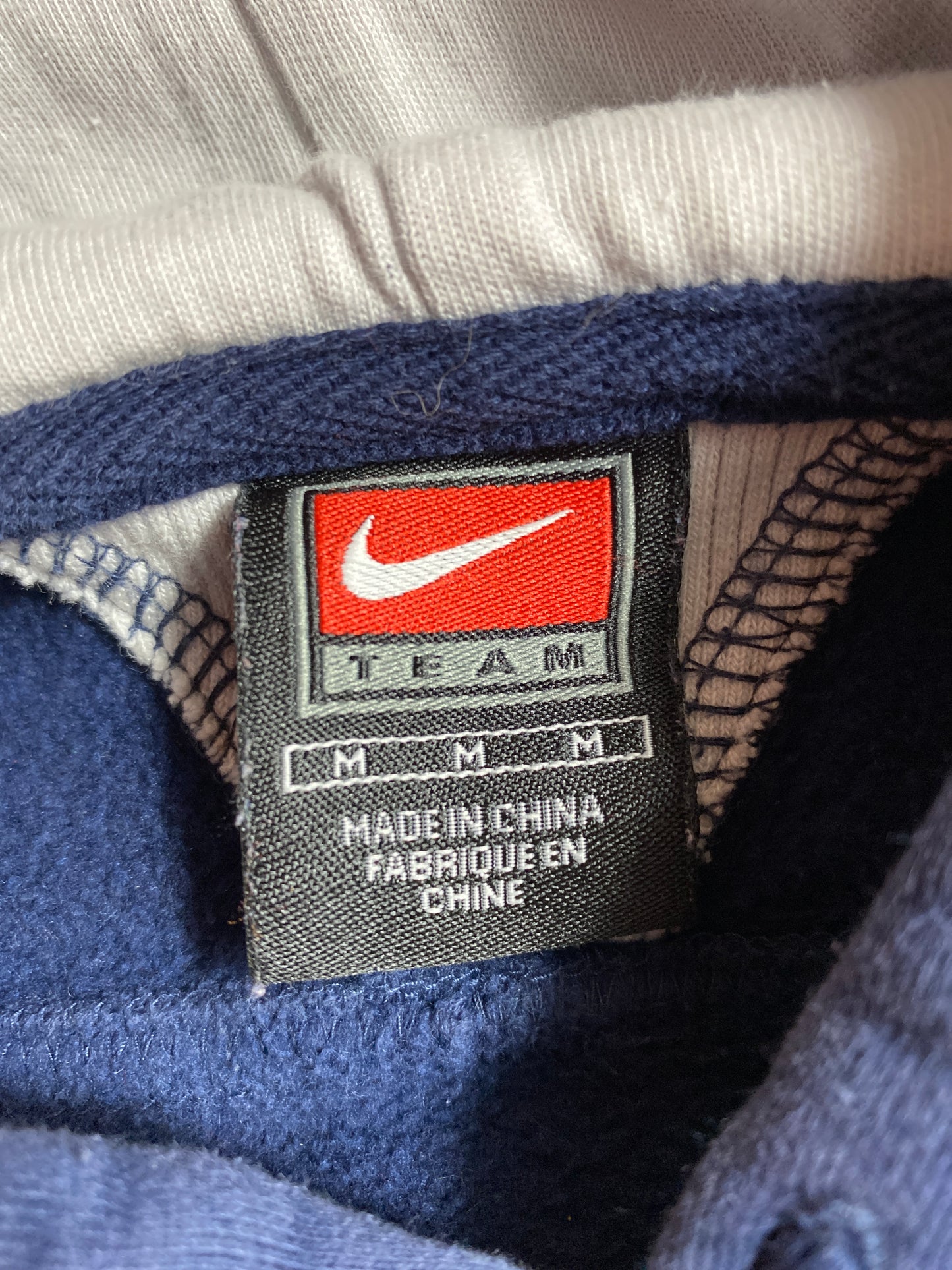 00’ NIKE CONNECTICUT Size M Vintage Hoodie Sweat shirt / K121