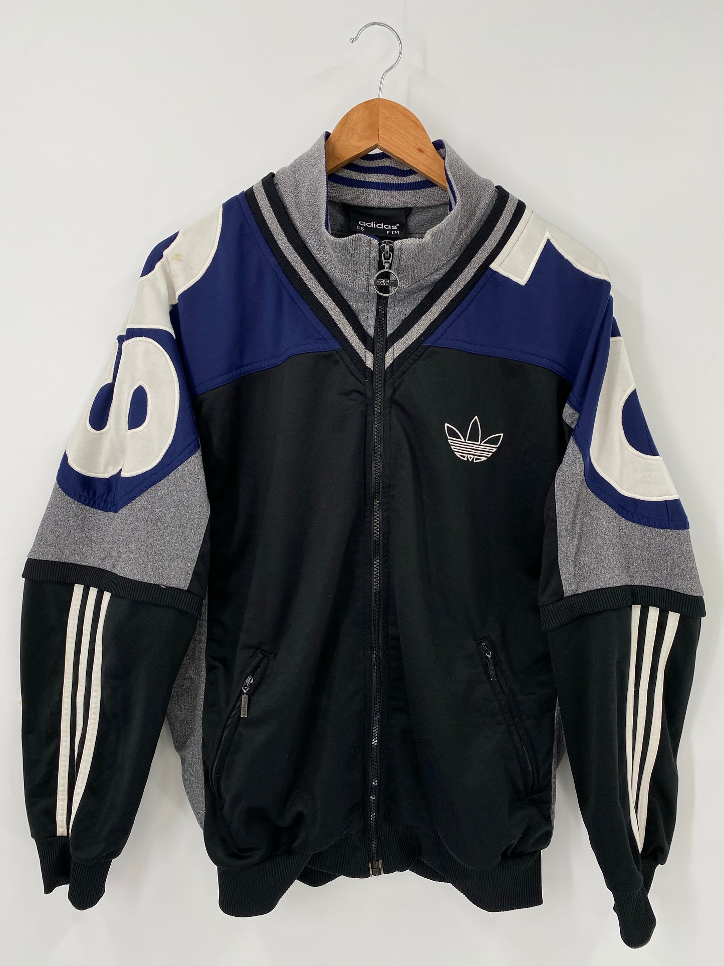 90’s Euro ADIDAS Size M Vintage Jersey / K4375