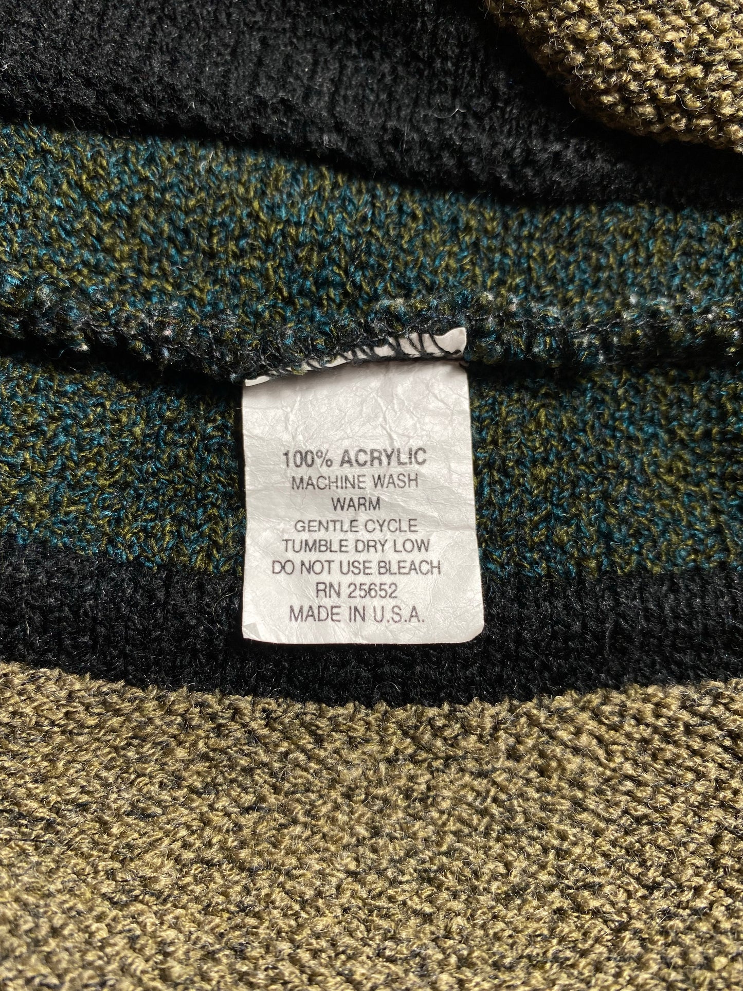 Vintage 3D COOGI- Style Made in USA Size M Knit Sweater / K7221