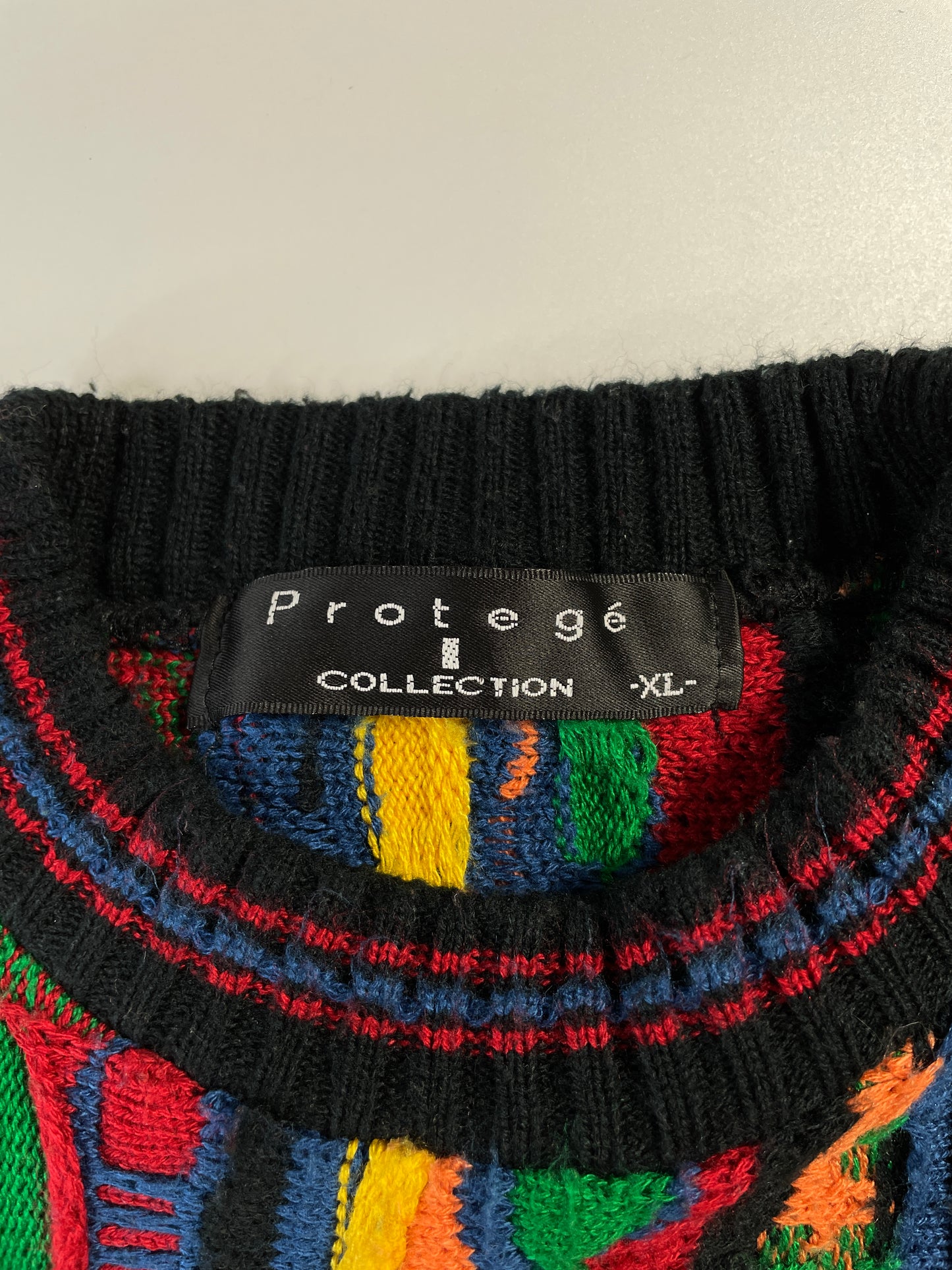 Vintage 3D COOGI- Style Made in USA Size XL Knit Sweater / A8453