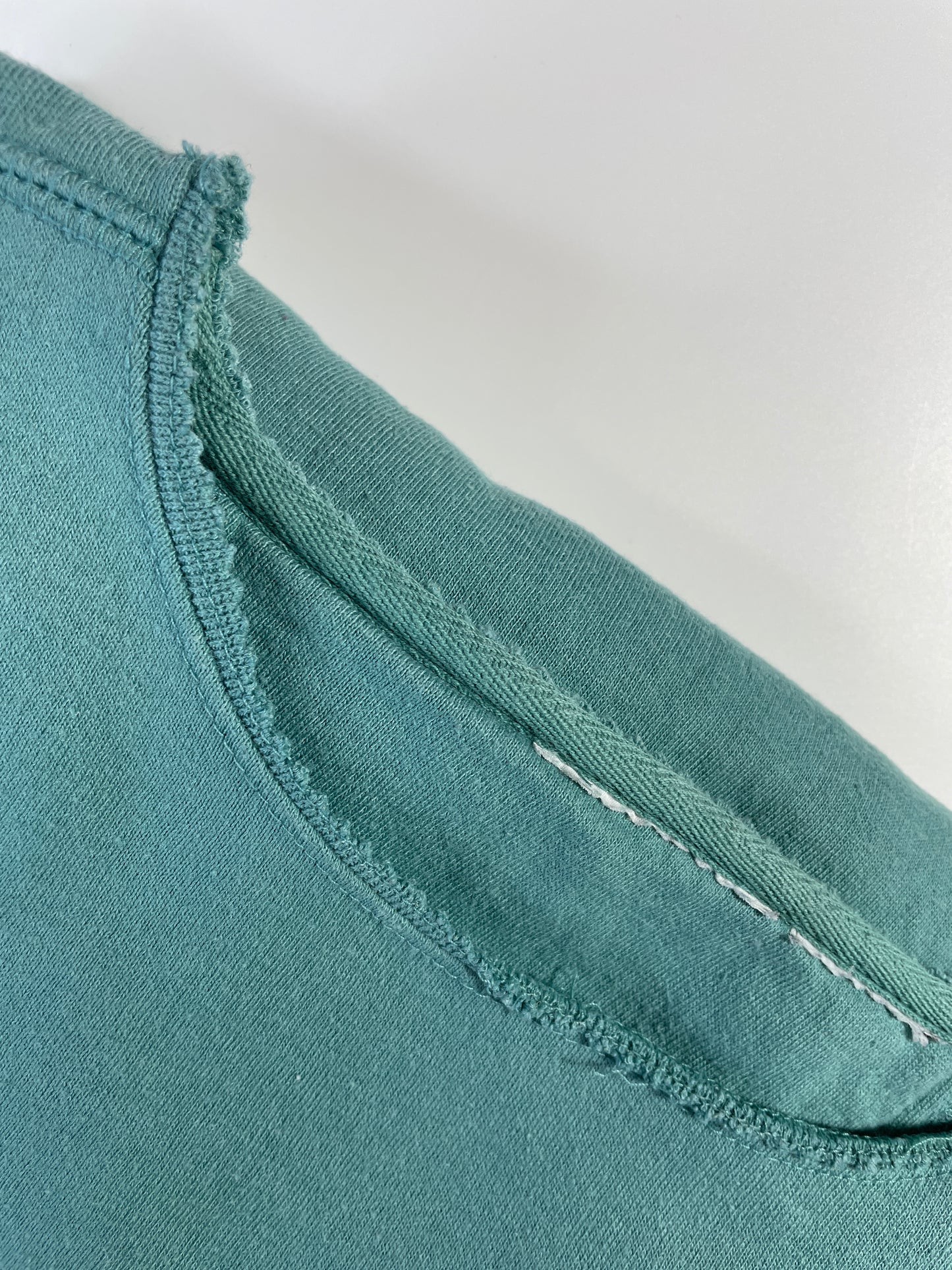 Vintage WINNIE THE POOH Size Approx.L Vintage Sweat-shirt / A7933