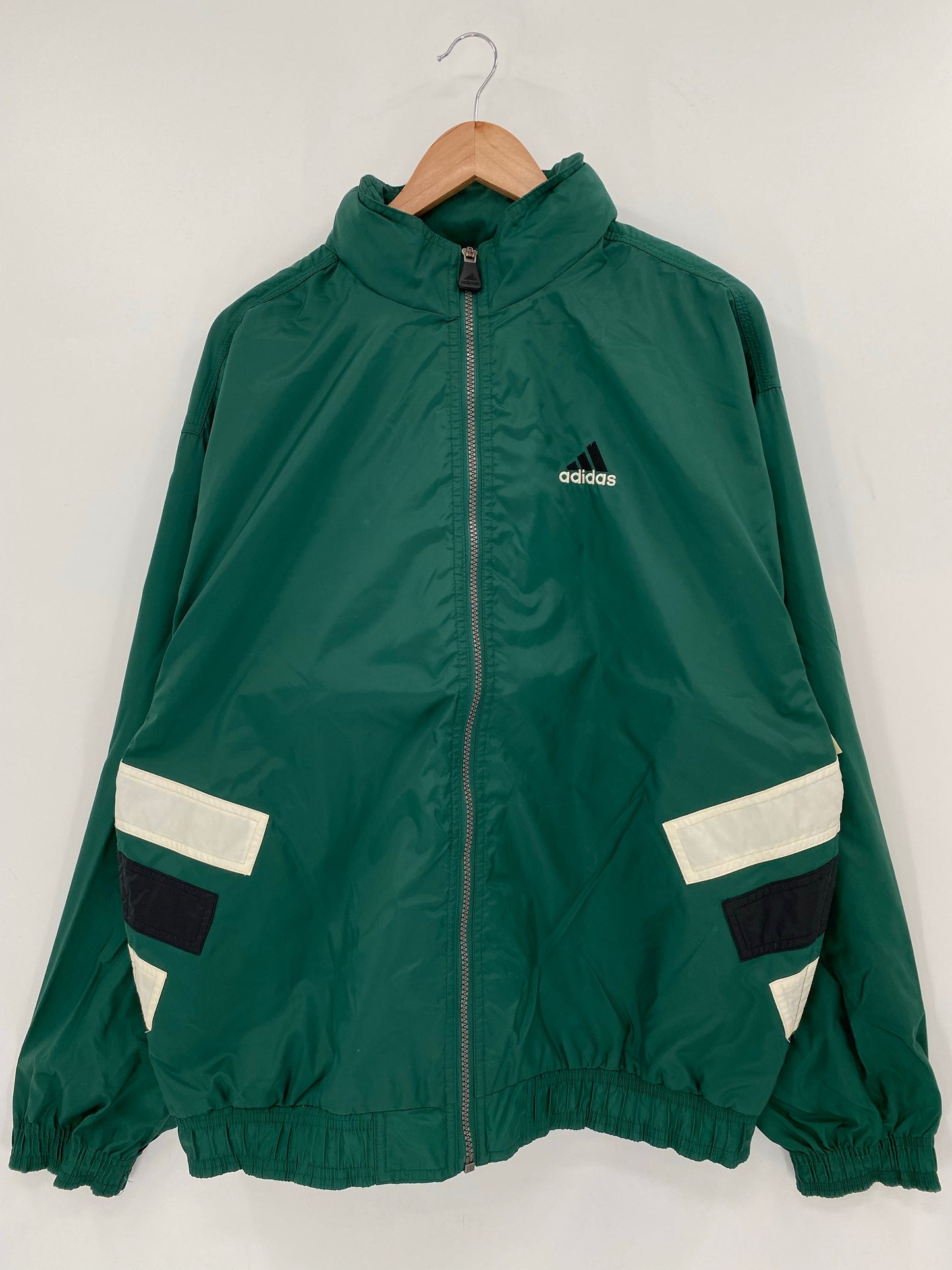 .90's ADIDAS Size L Vintage Nylon Jacket / A7020