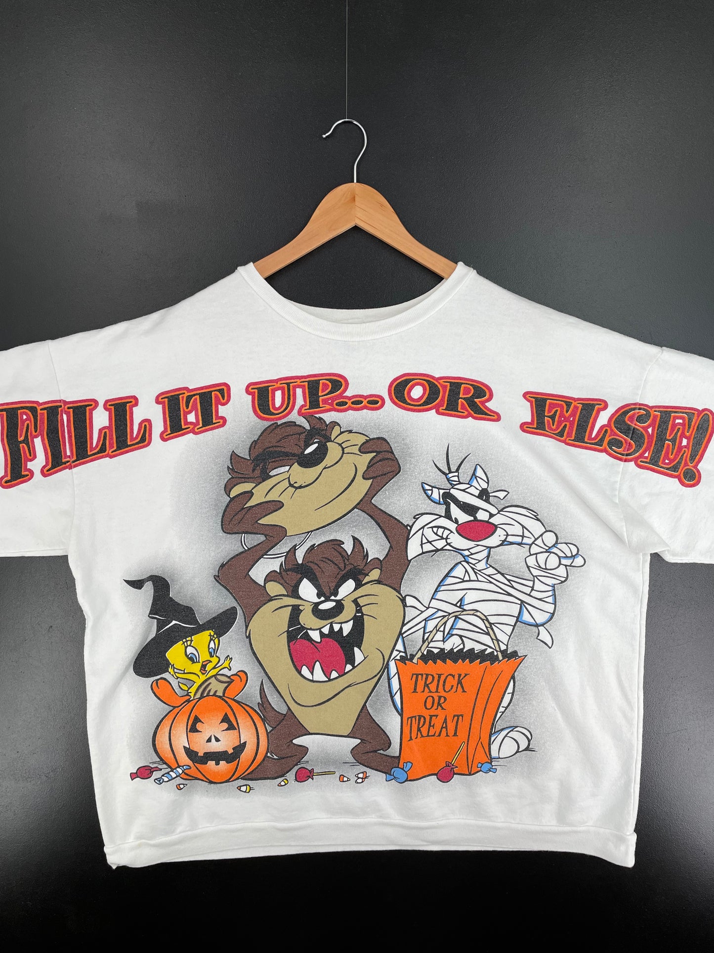 1997 LOONEY TUNES HALLOWEEN Made in USA Size XXL Vintage Sweat-Shirt / A2724