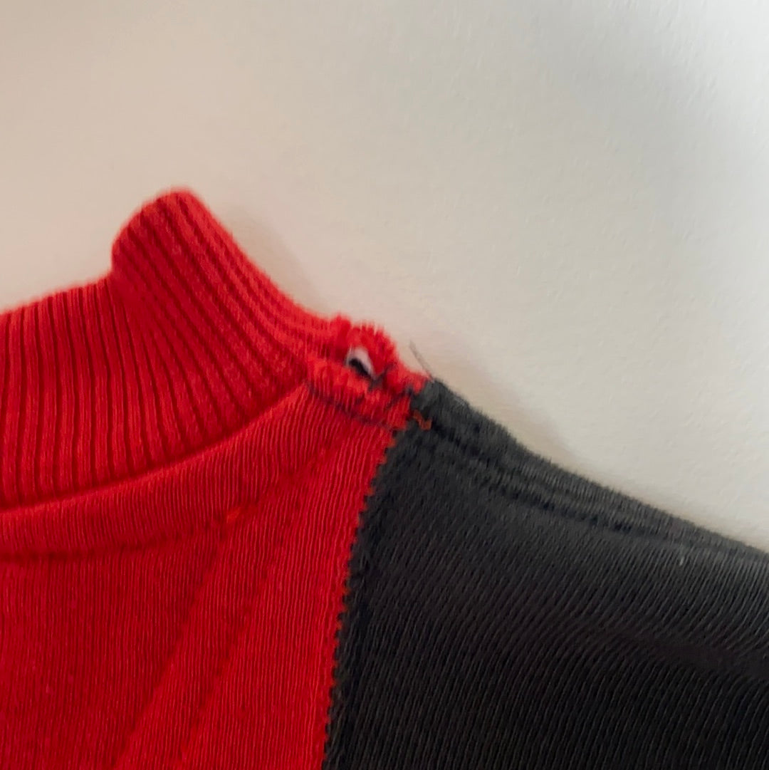 90’s WISCONSIN Size No Tag (Approx.L) Vintage College Sweat-shirt / K6394