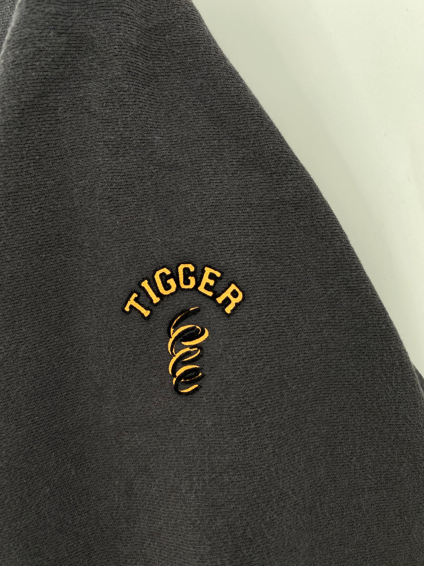 00' DISNEY TIGGER Size L Vintage Sweat-shirt / A8641