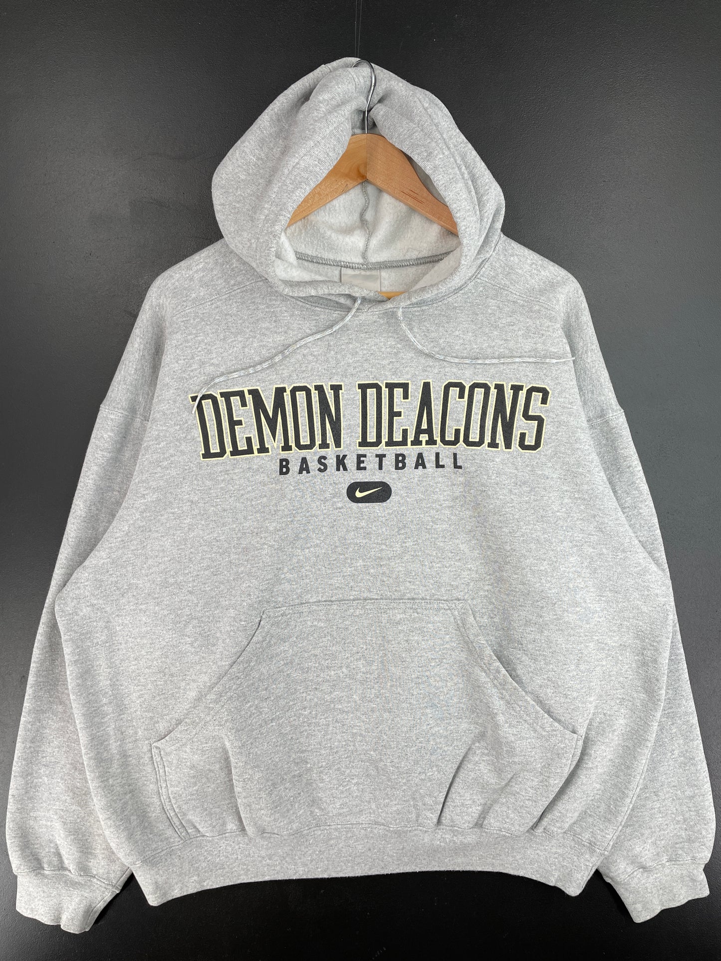 00' NIKE x DEMON DEACONS BASKETBALL Size L Vintage College Hoodie Sweat shirt / E4369S