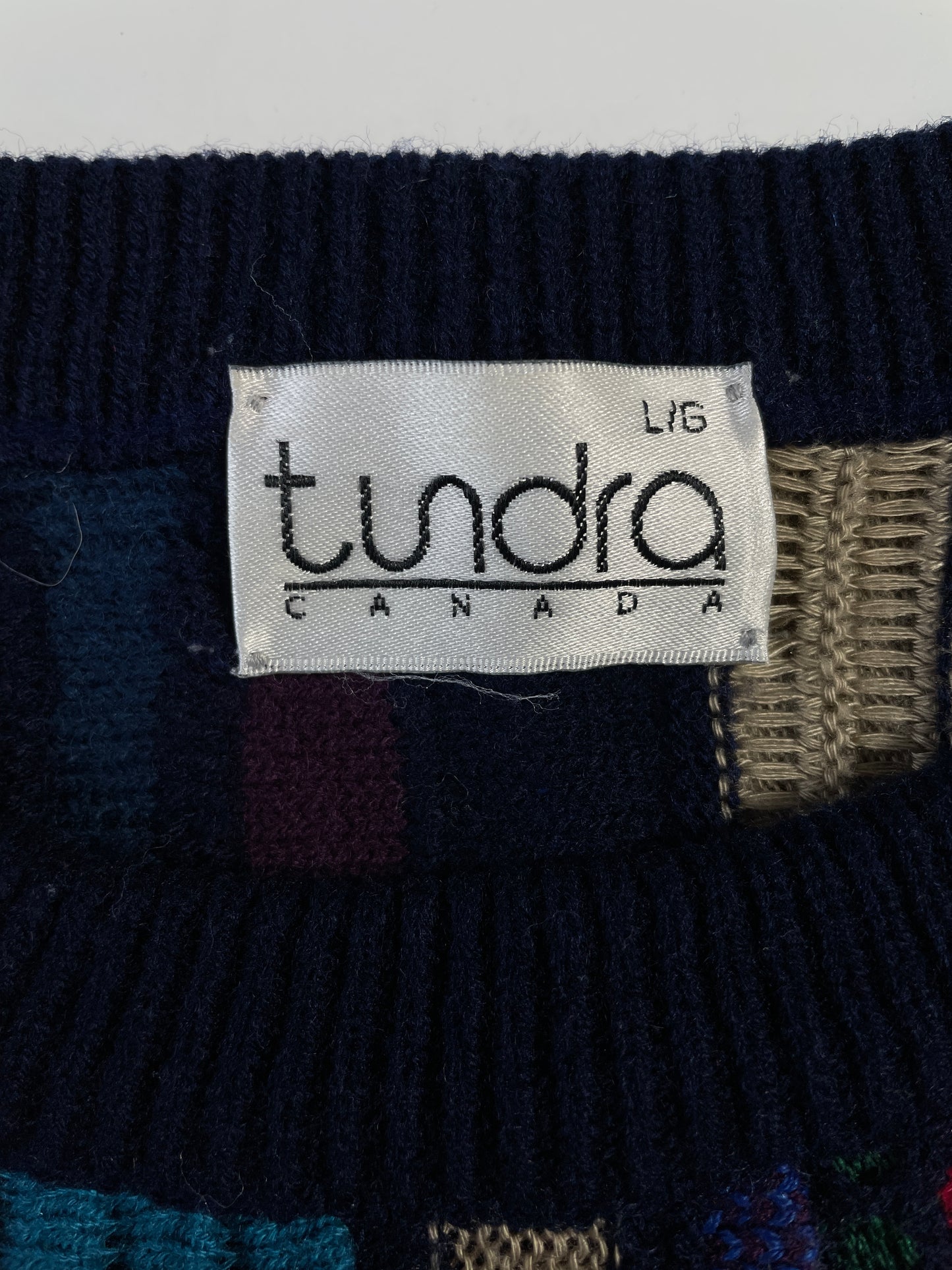 Vintage 3D COOGI- Style Size L Knit Sweater / A9402