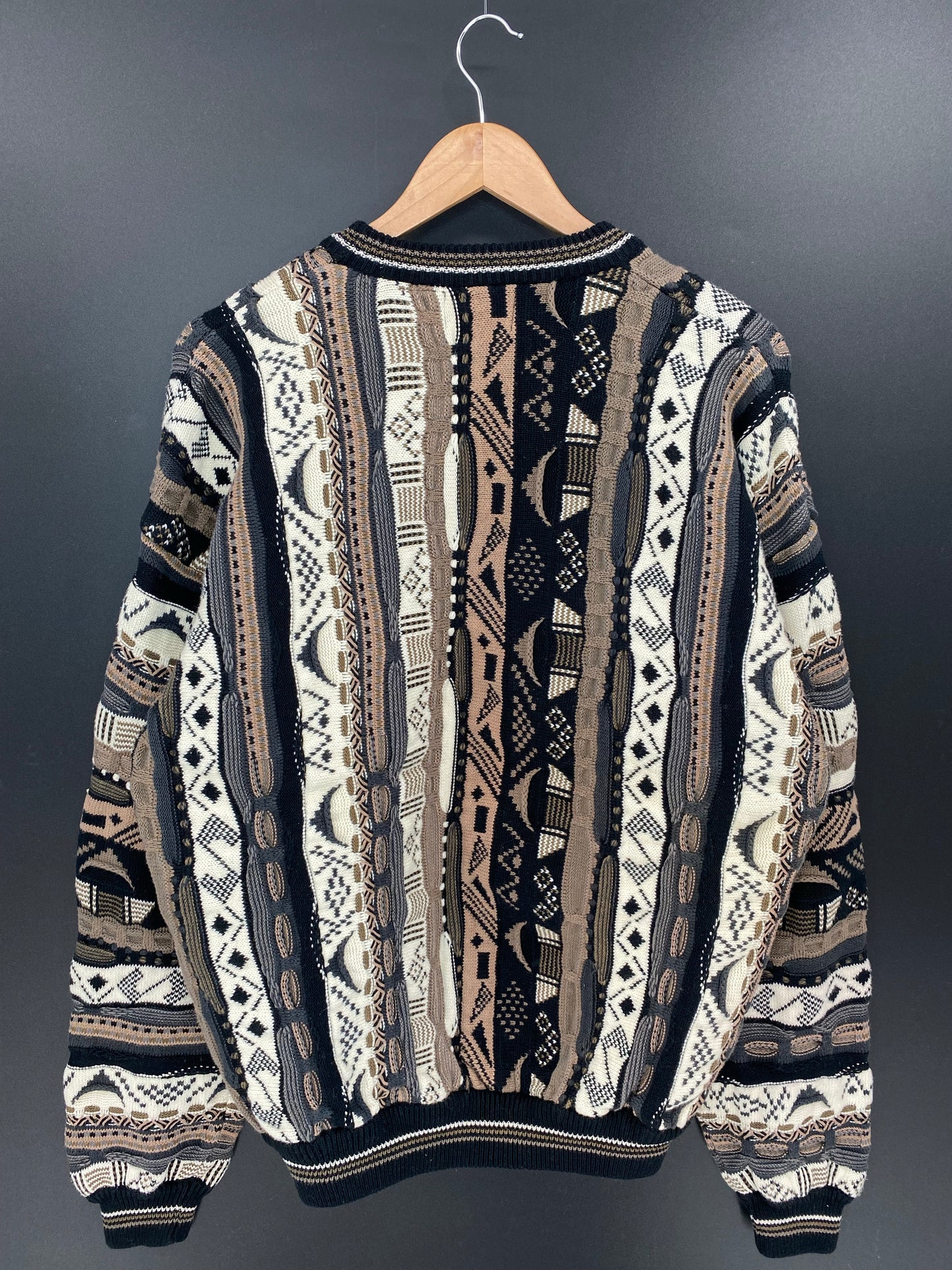 Vintage 3D COOGI- Style Size XL Knit Sweater / K7806