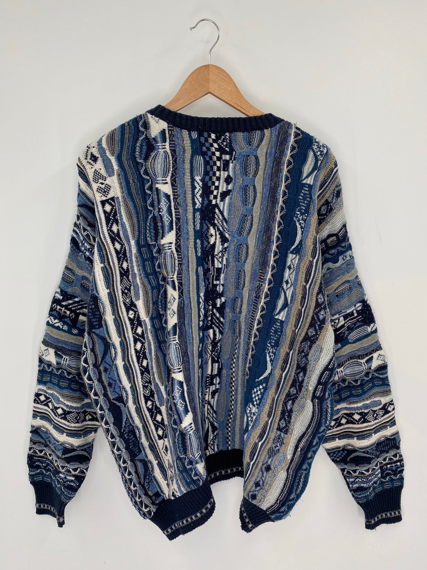 Vintage 3D COOGI- Style Size XL Knit Sweater / K8445