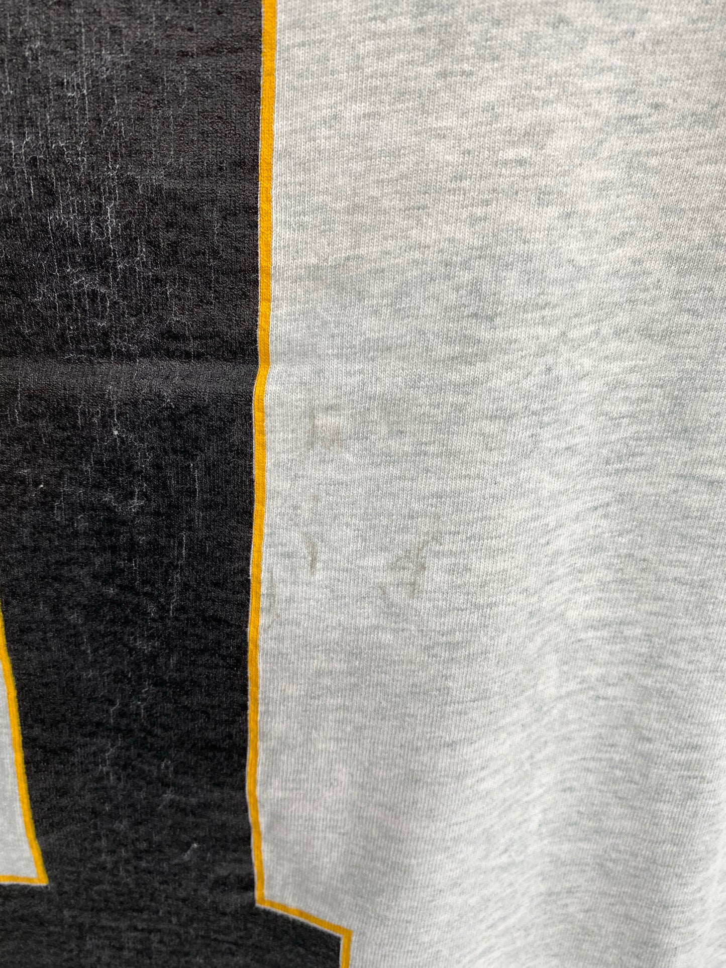 1994 PITTSBURGH CLEMENTE Made in USA Size XL Vintage NBA T- Shirt / K4184