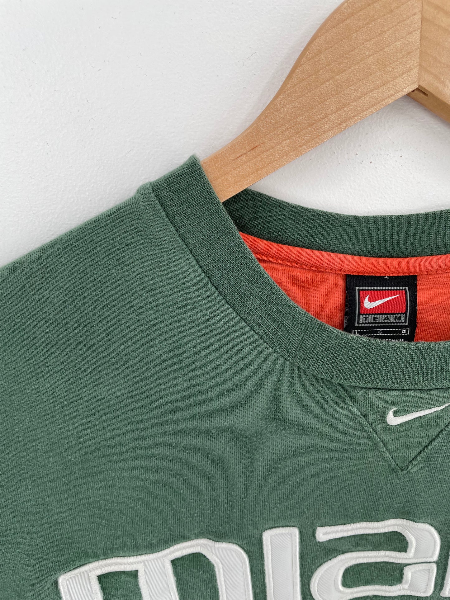 00' NIKE MIAMI Size L Vintage College Long Sleeve T-Shirts / A1729
