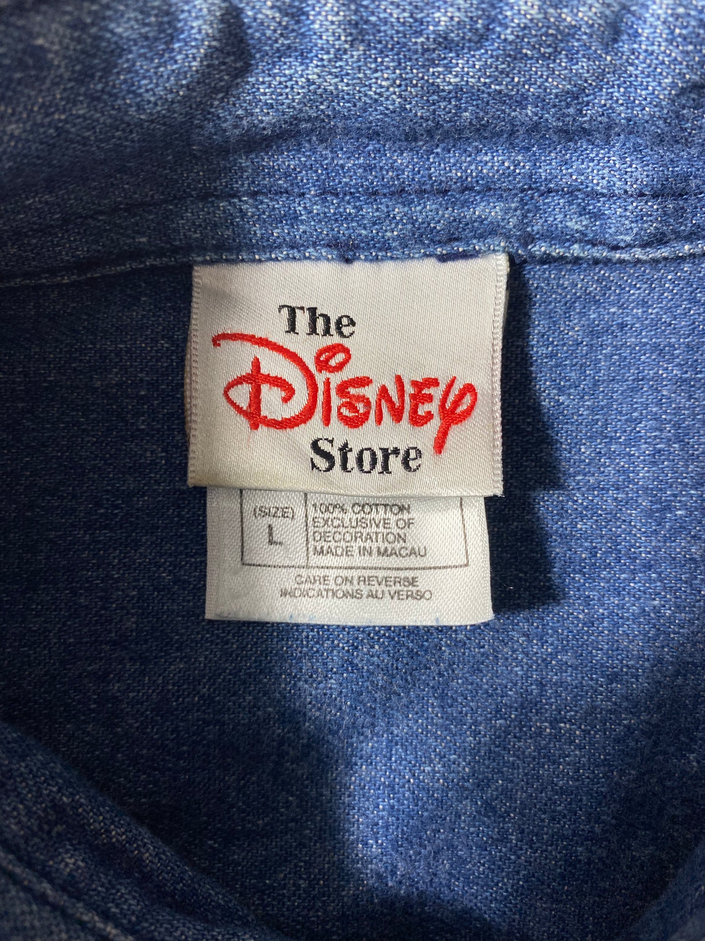 00' WINNIE THE POOH Size L Vintage Button Down Denim Shirt / K9935