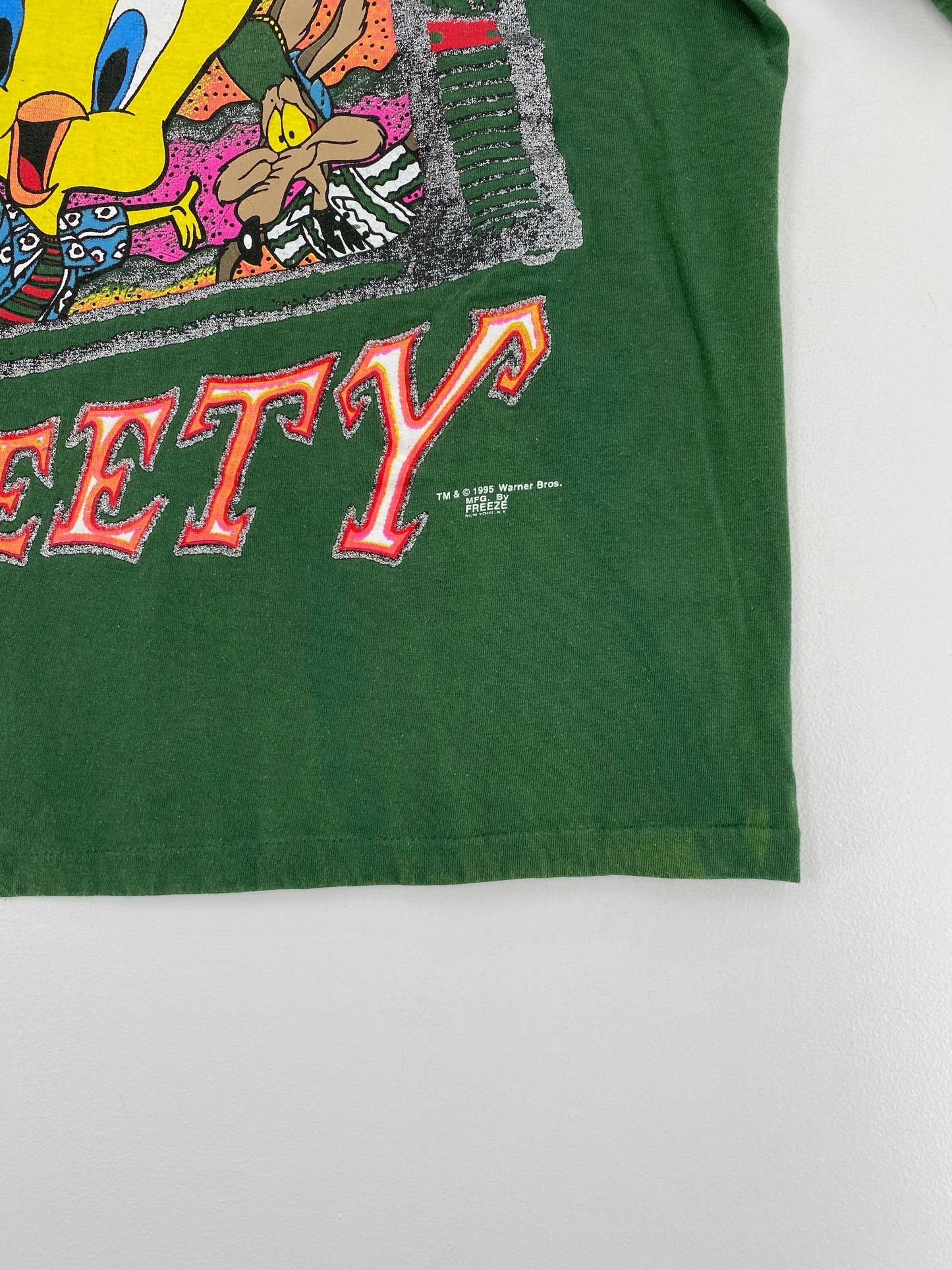 1995 LOONEY TUNES TWEETY Size No Tag(Approx.L) Vintage T-Shirt / E3848T