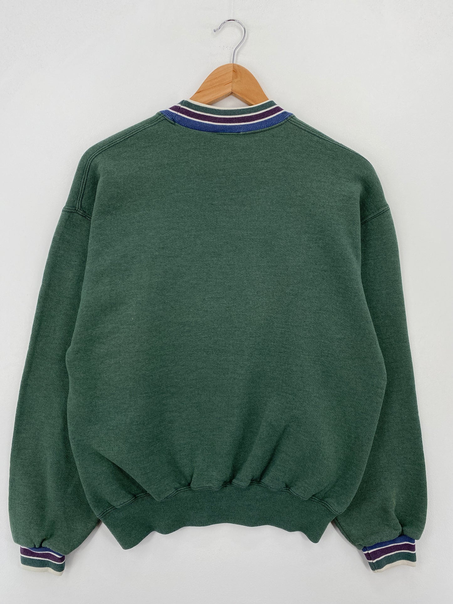 00’ WALT DISNEY WORLD Made in USA Size M Vintage Sweat-shirt / A7585