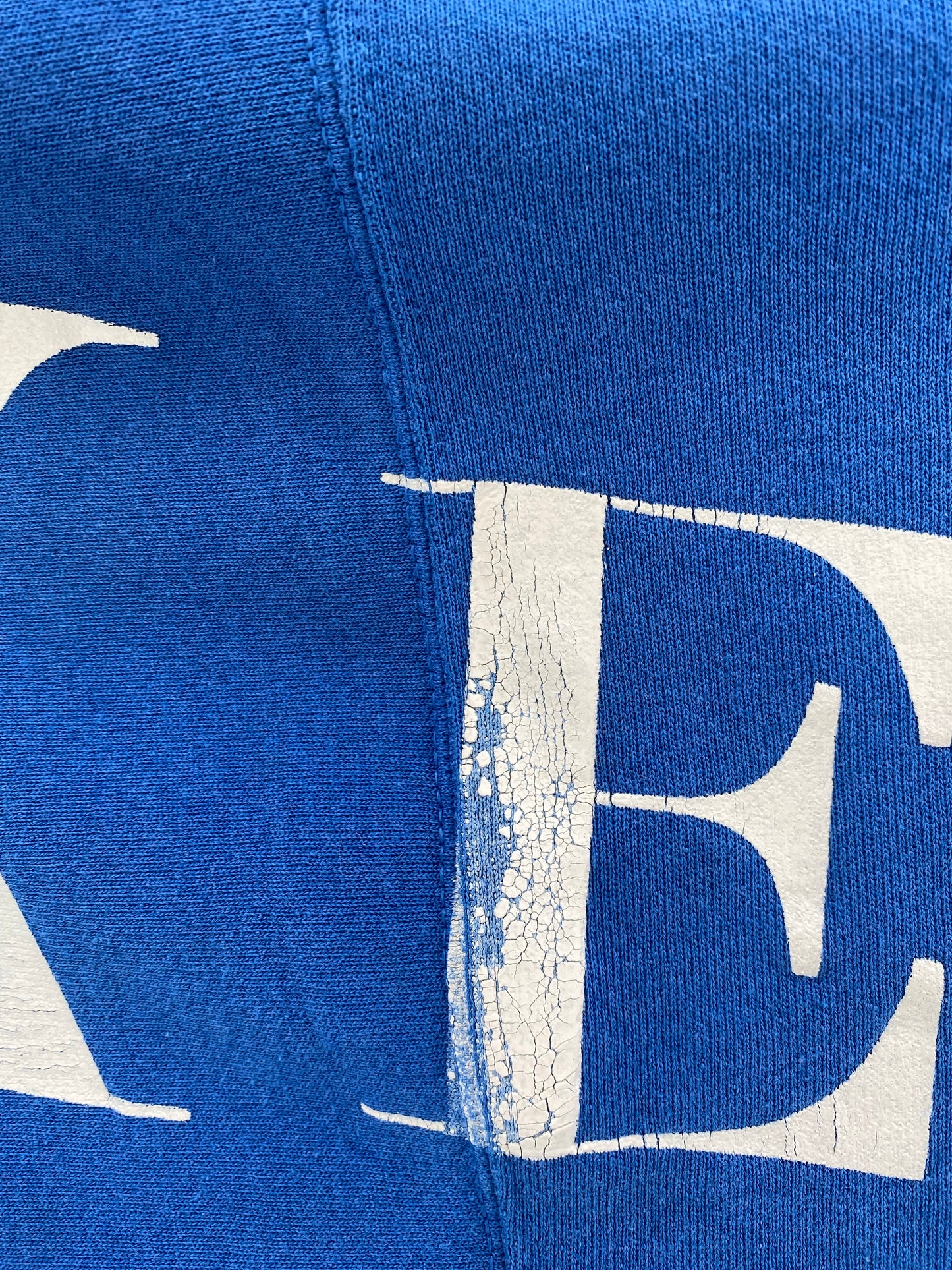 1993 UNIVERSITY OF KENTUCKY (No tag) Approx. Size L Vintage Sweat-Shirt / K5397