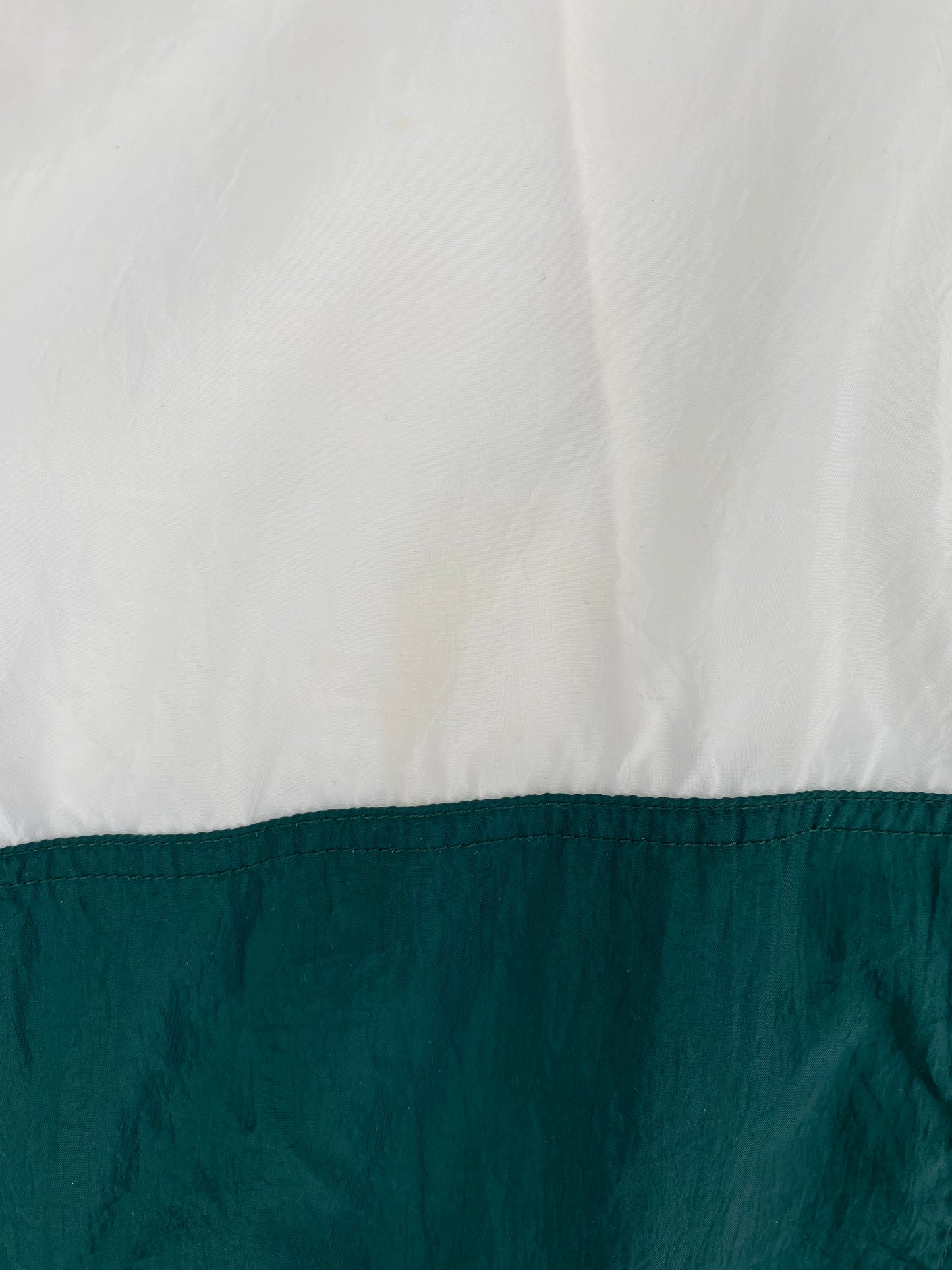 90’s NIKE Size M Vintage Nylon Jacket / A339